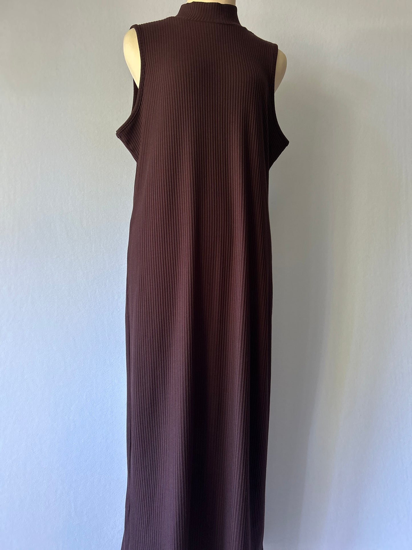 Chocolate Brown Ribbed Sleeveless Maxi Dress - Size 16