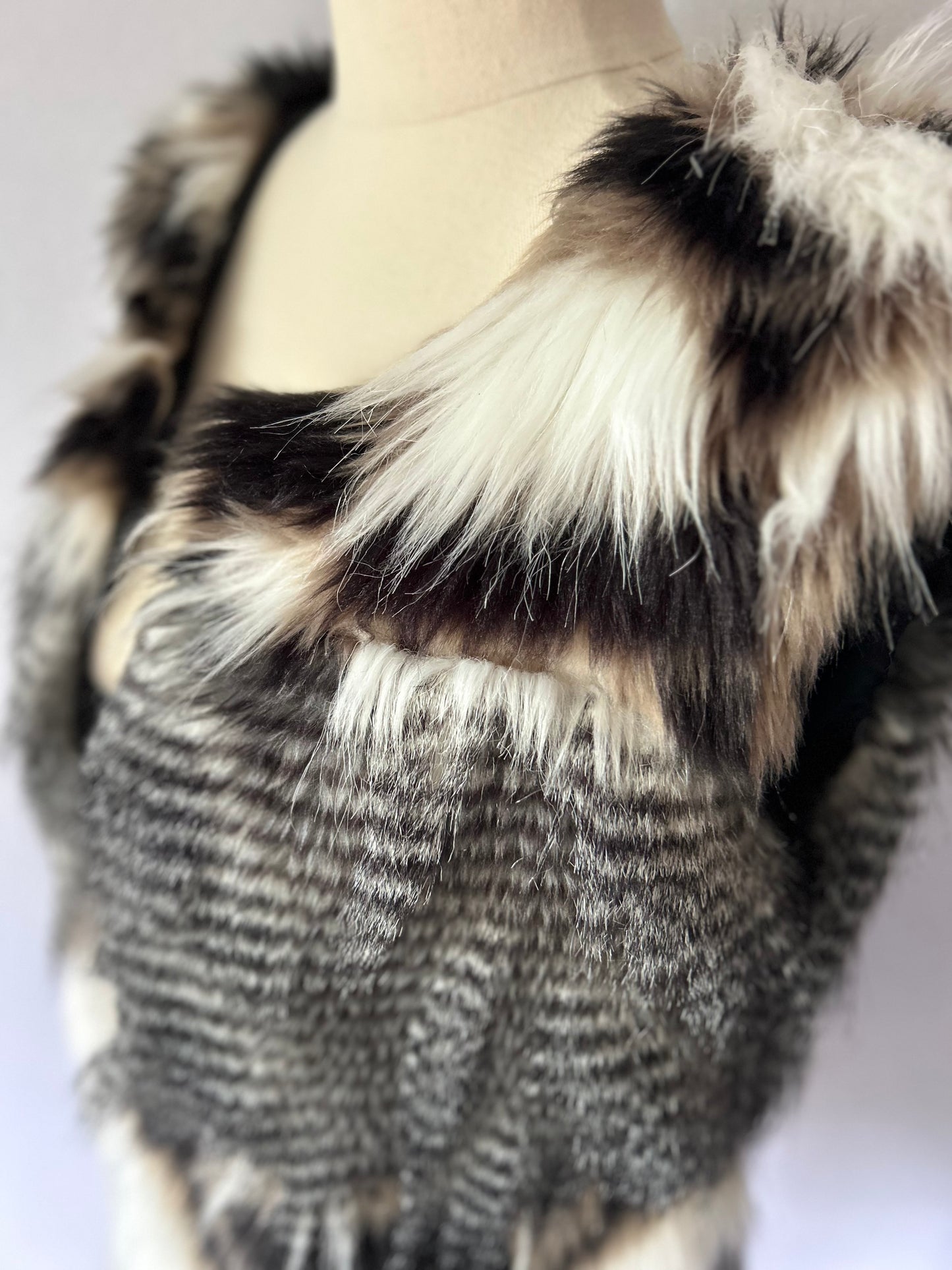 Monochrome Faux Fur Geometric Gilet – Size 10