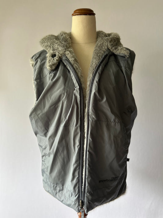 Ride Snowboards Reversible Faux-Fur & Nylon Puffer Vest - Size L