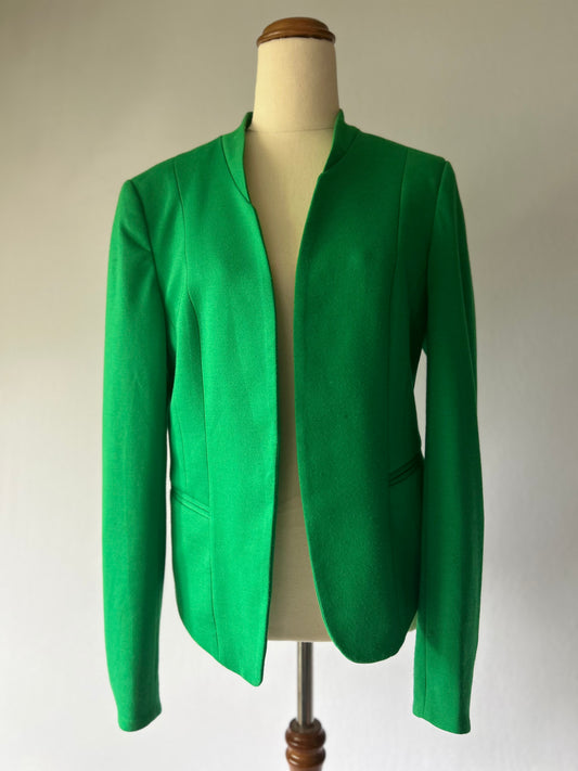 Eye-Catching Emerald Green Collarless Blazer - Tailored Fit