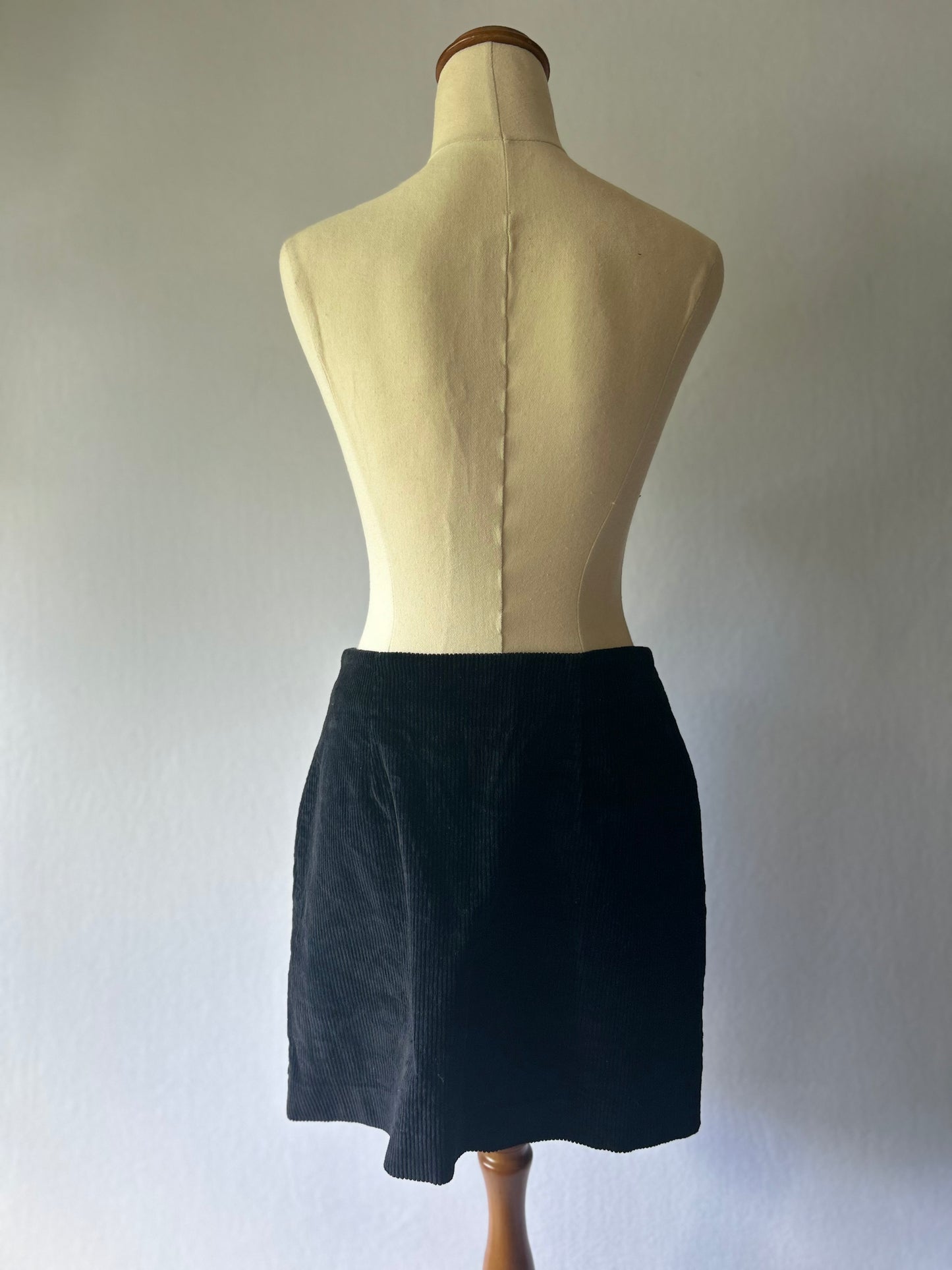 Ruby Black Corduroy Zip-Front Mini Skirt - Size 10