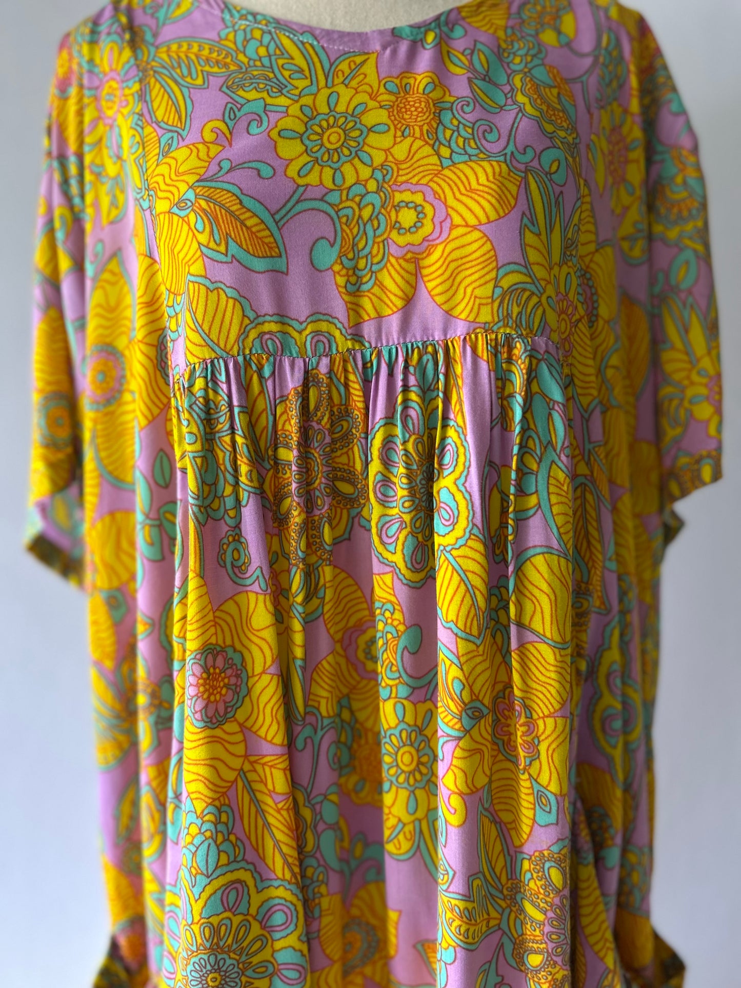 SISSY SO SO Vibrant Paisley Print Maxi Dress - Size 2XL