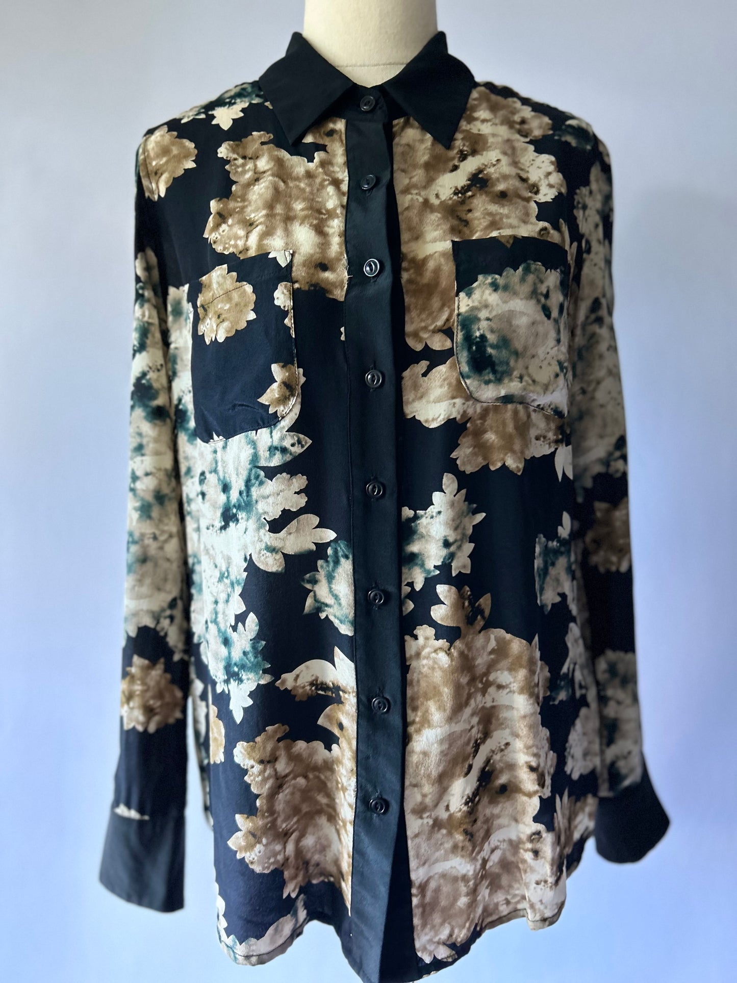 Juliette Hogan Silk Floral Shirt – Size 8