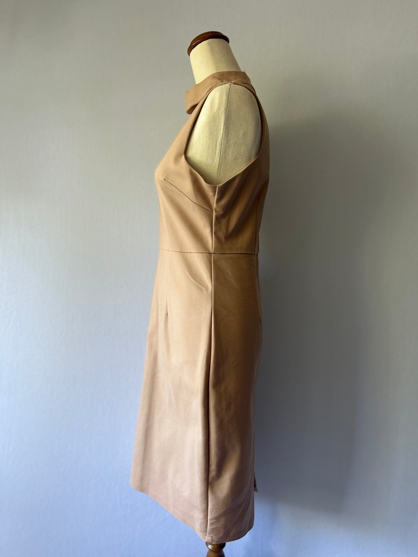 Sass Camel V-Neck Sheath Dress with Choker Detail - Size 10