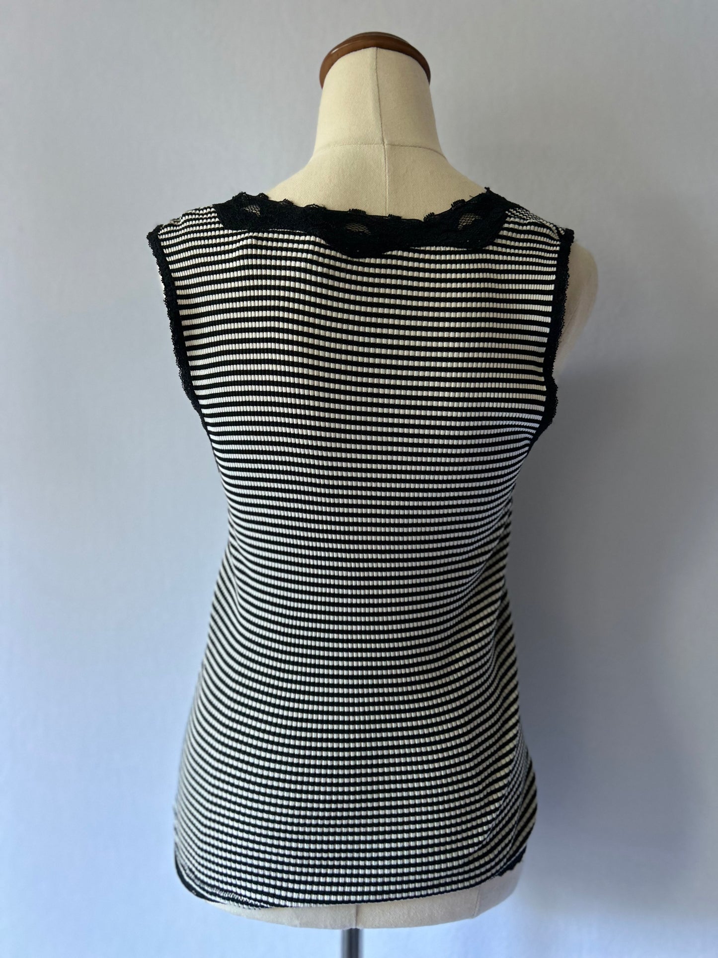 Alannah Hill "Little Lady" Lace Trim top - Size 12