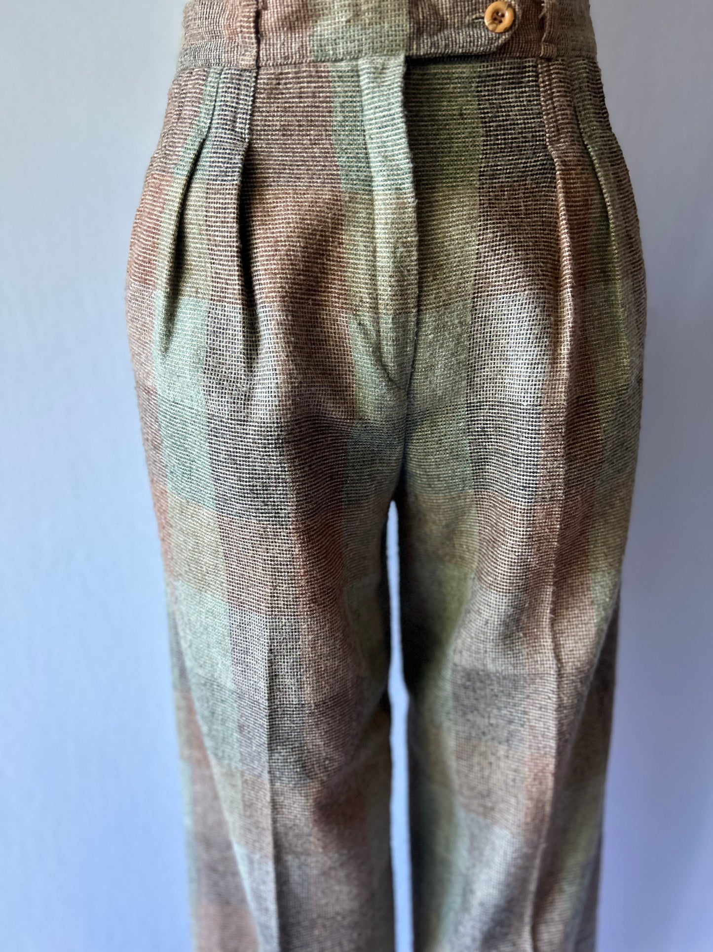 Katies Vintage High-Waisted Pleated Plaid Trousers - Size 8