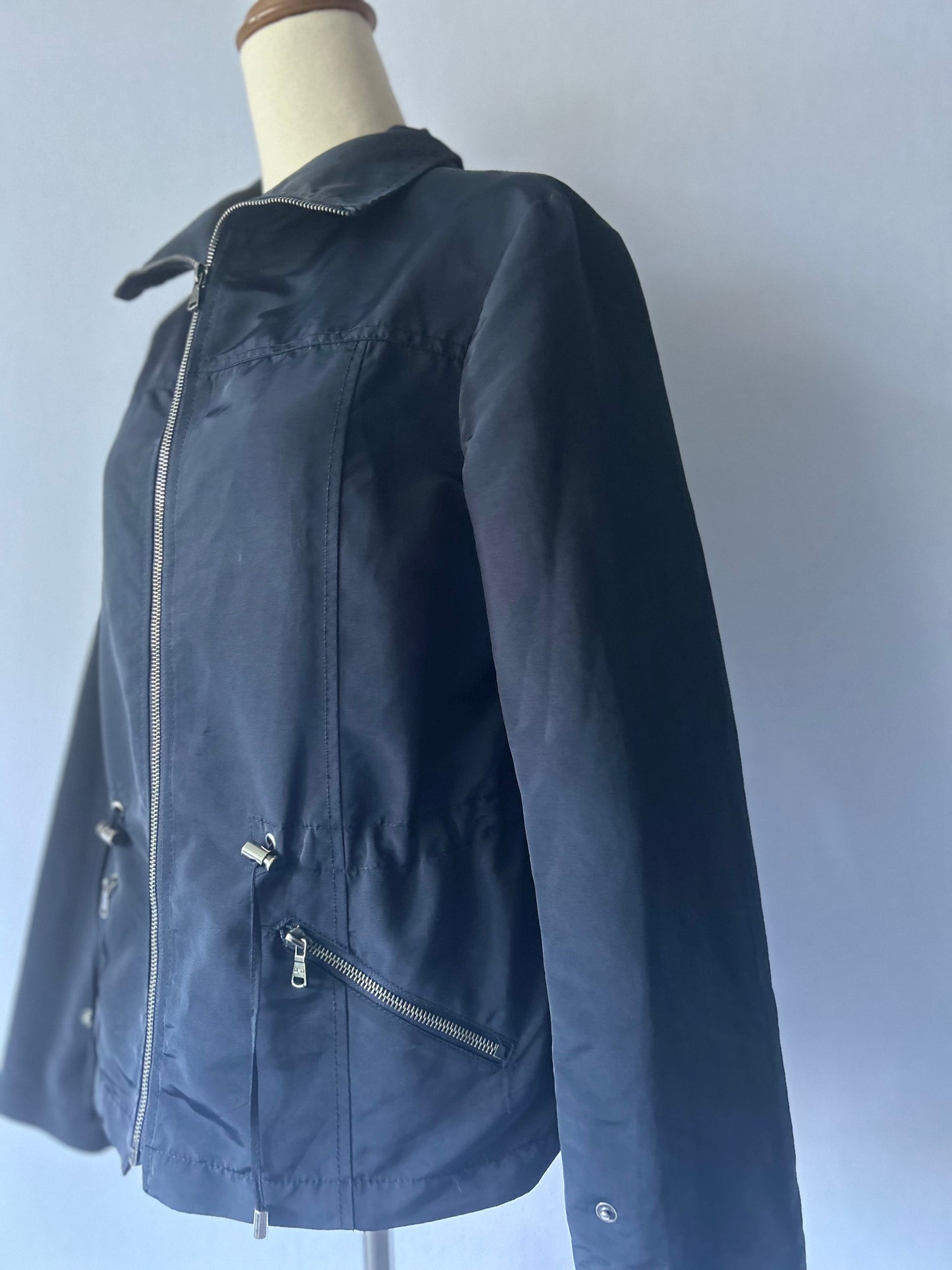 Lightweight Jacket - Rain Resistant - Size S