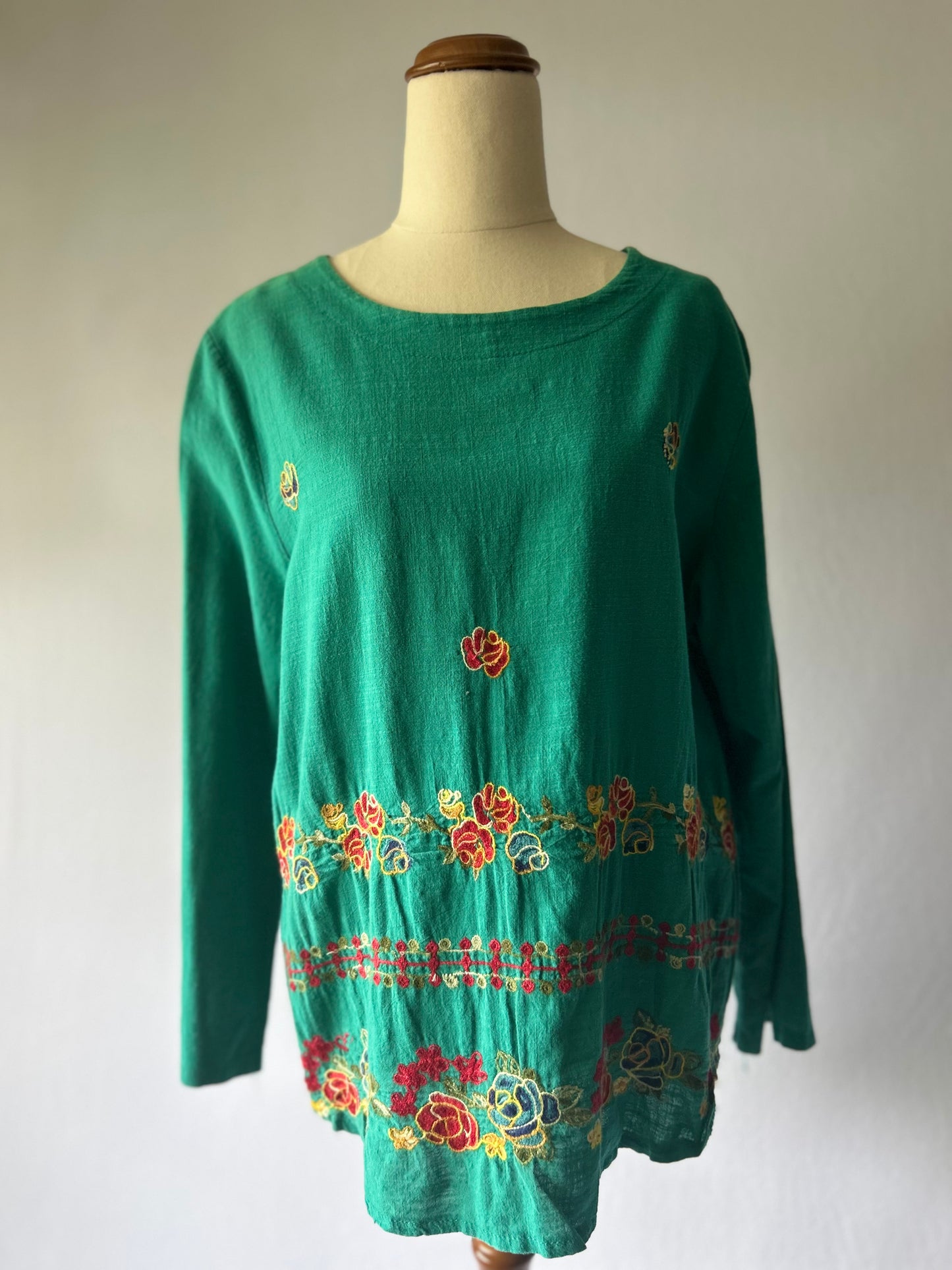 Green Cotton Embroidered Tunic Top – Size L