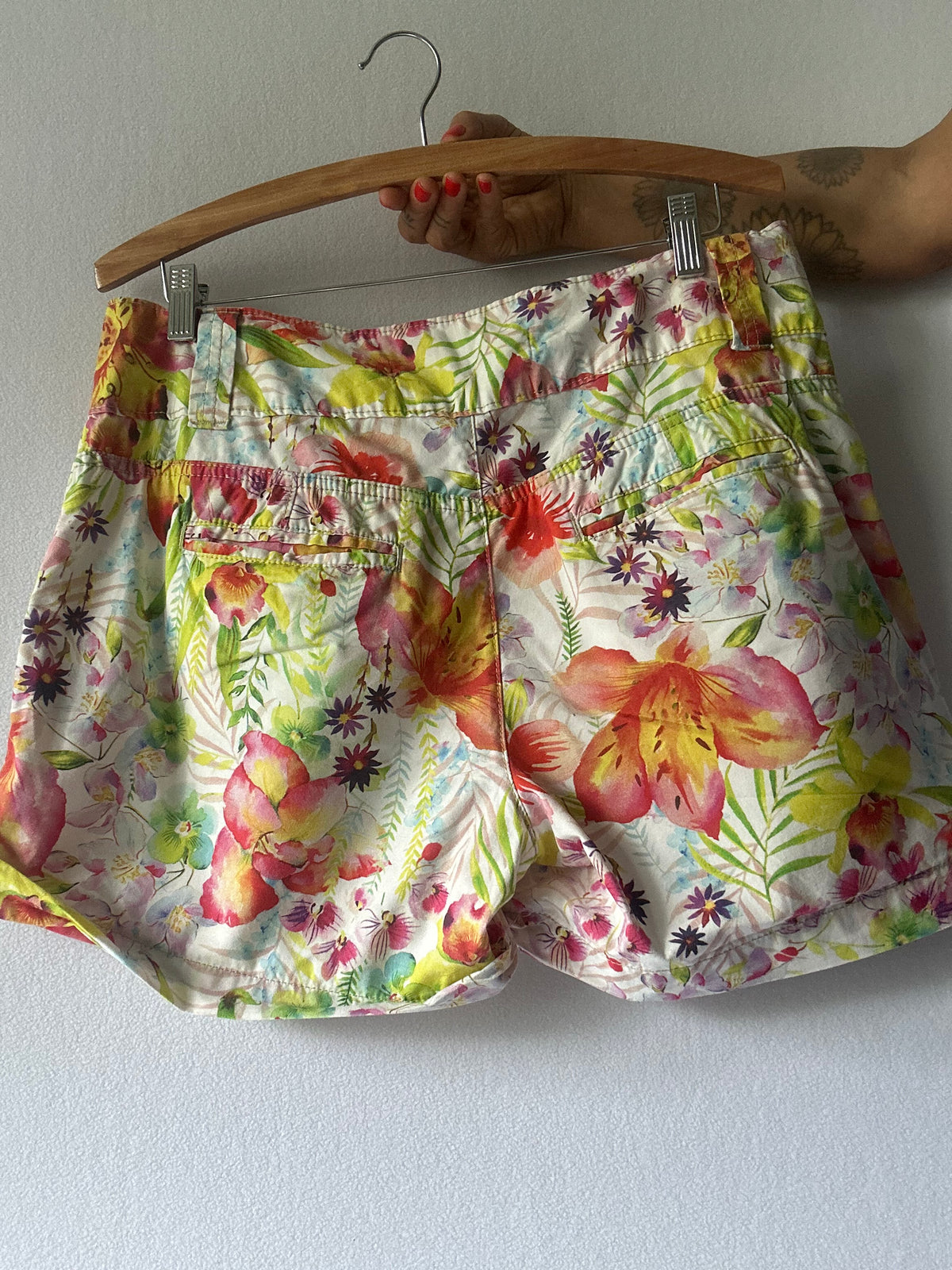 Colourful Floral Cotton Shorts – Size 42 / NZ 12