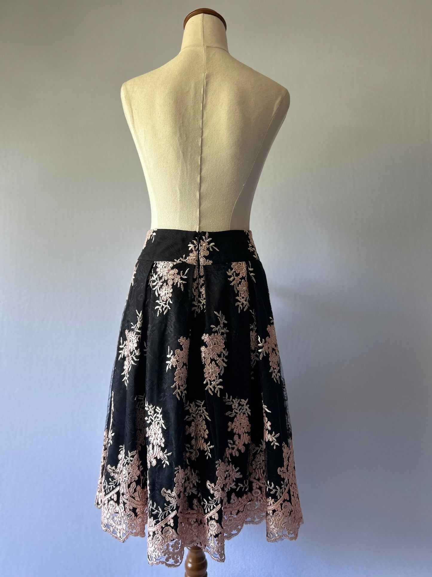 Black Lace Embroidered Skirt Size 12