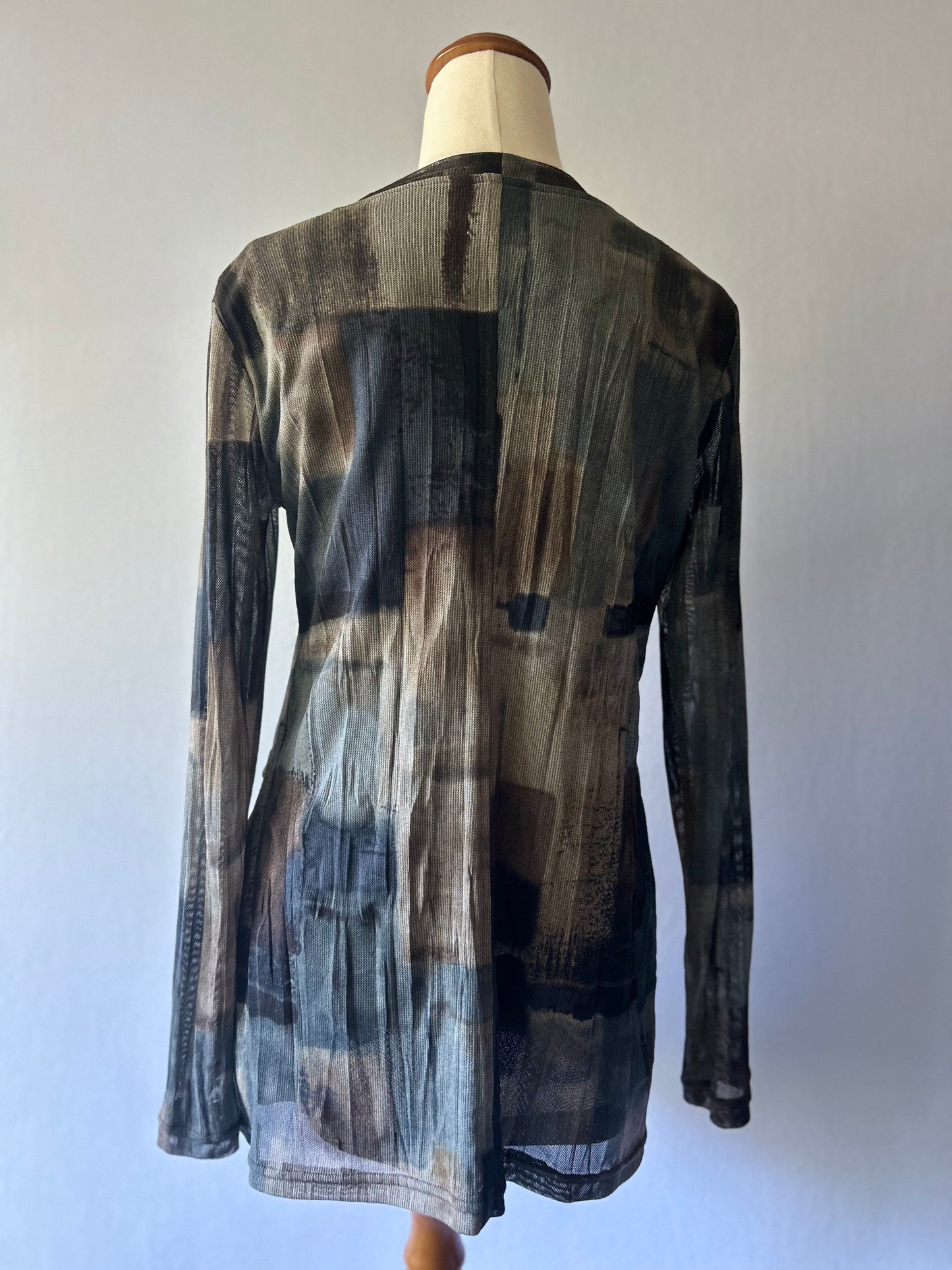 SAS Mesh Longline Top – Size 10 (Made in NZ)