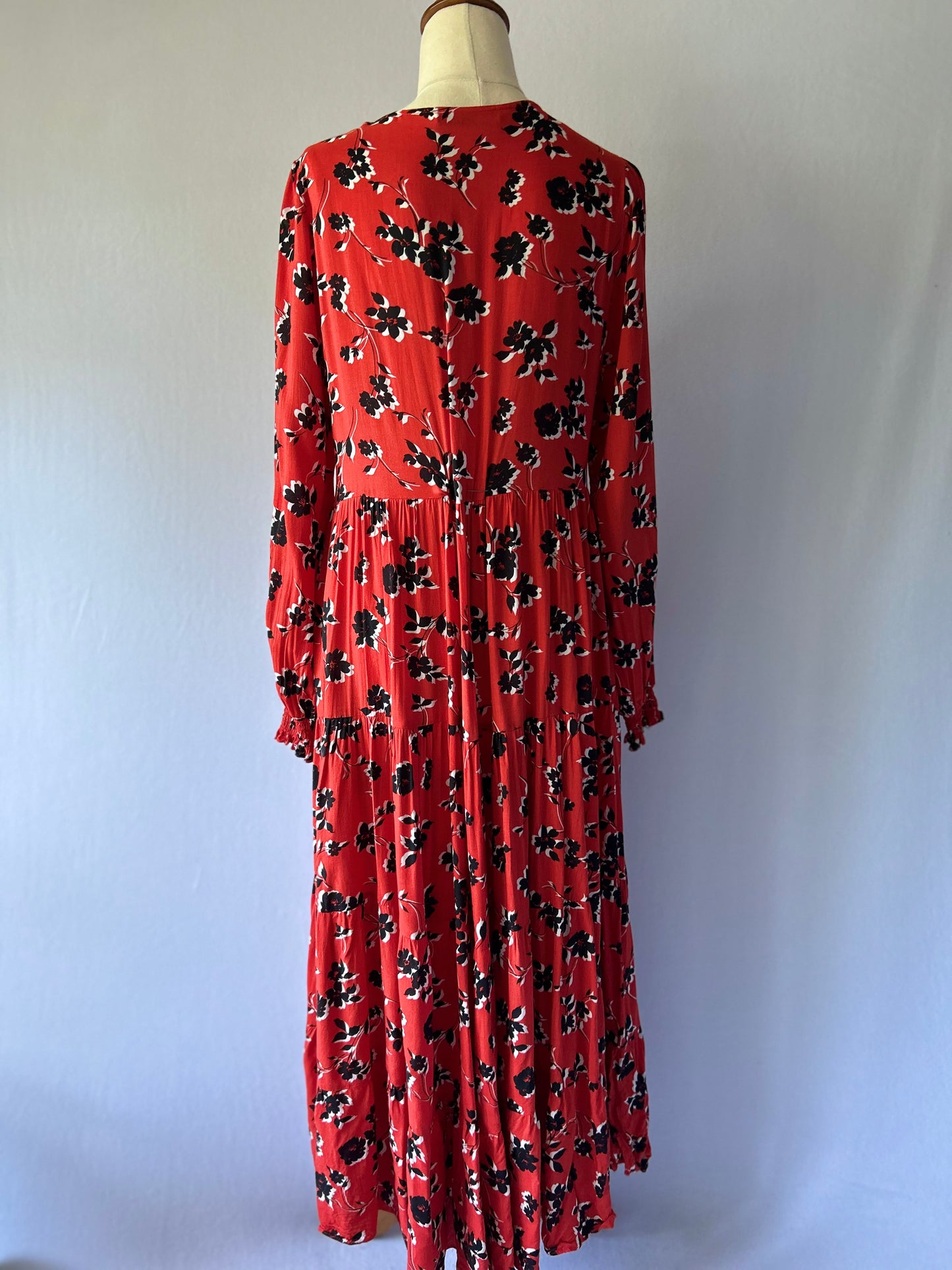 Red Floral Long Sleeve Midi Dress – Size Small