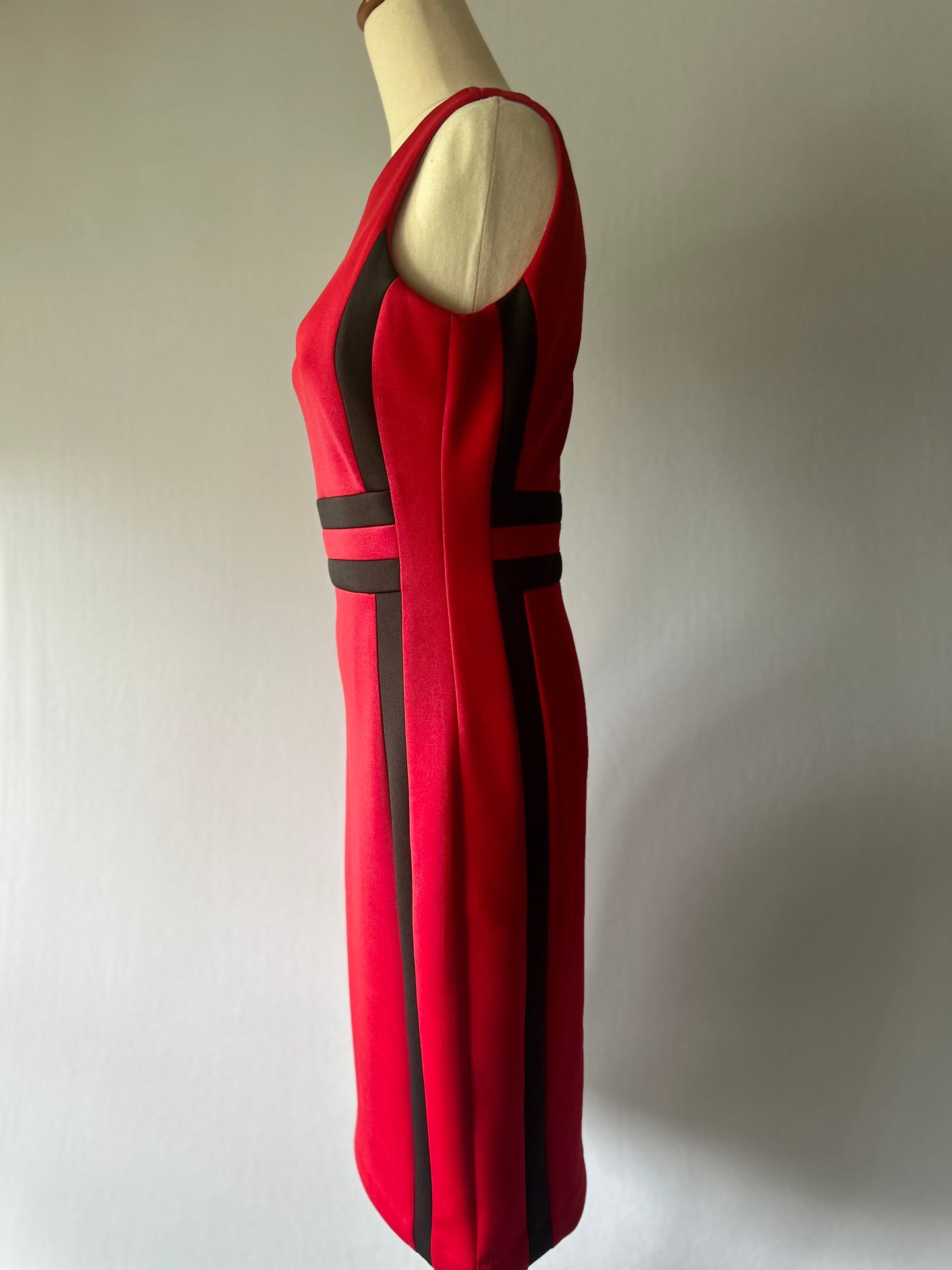Calvin Klein Red Bodycon Dress – Size 2