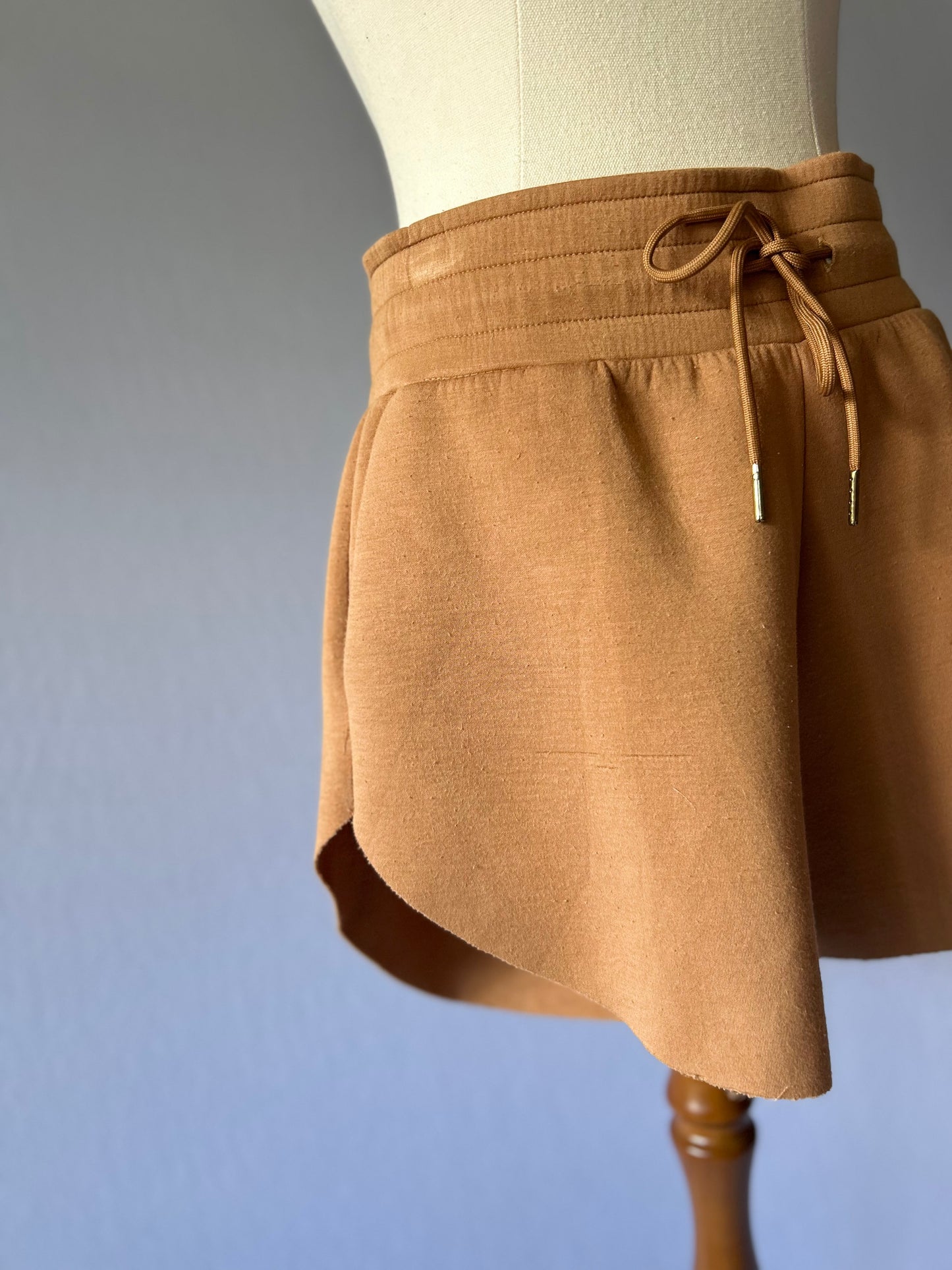 Cleo Harper Drawstring Active Shorts - XS (Rayon Blend)