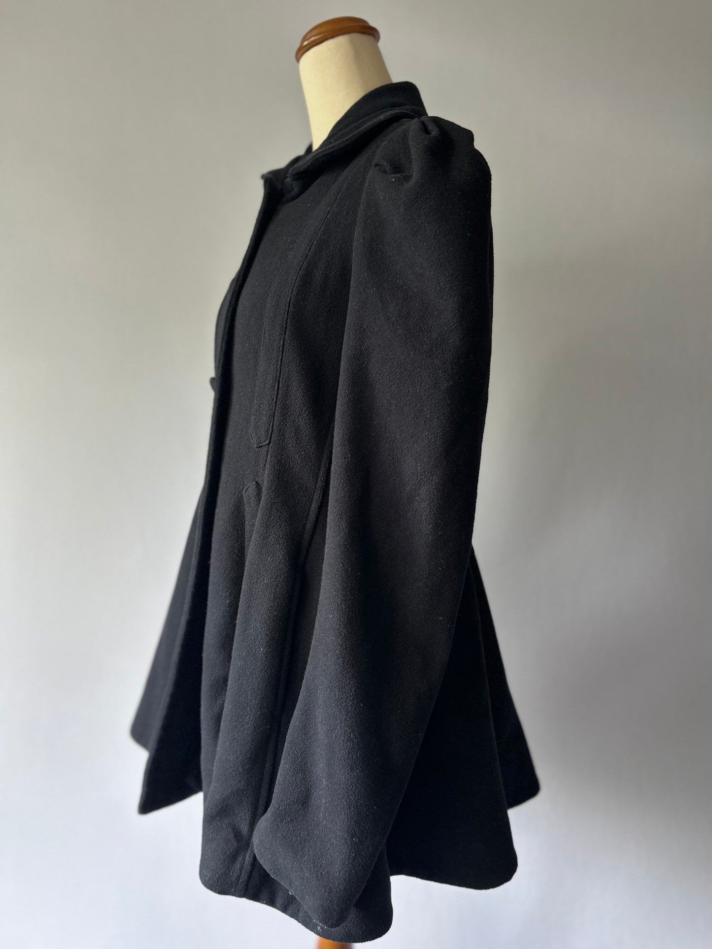 Vintage-Inspired Wool Blend Fit-and-Flare Coat - Black - Size 10