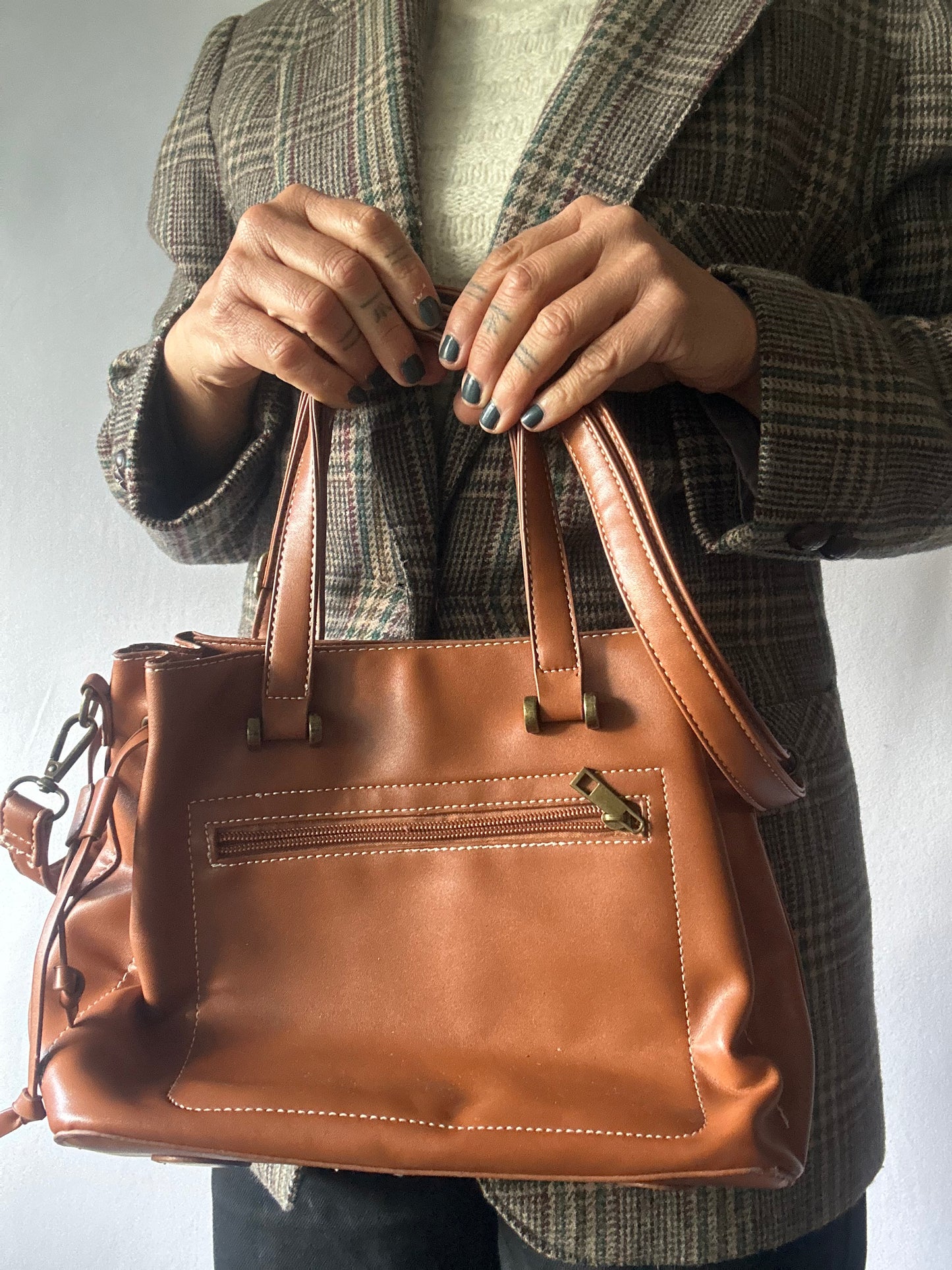 Brown Structured Handbag – PU Outer, Polyester Linen Lining