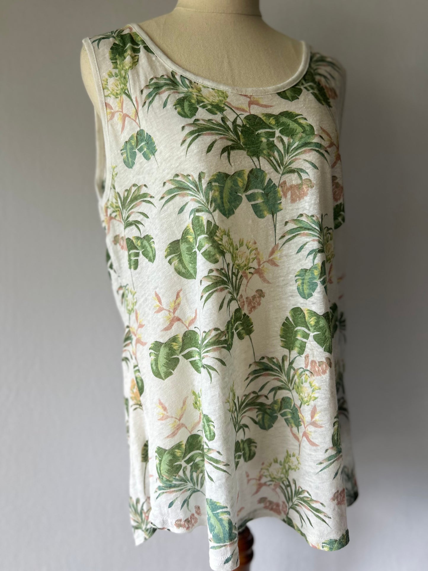 Tropical Print Linen Top Size L