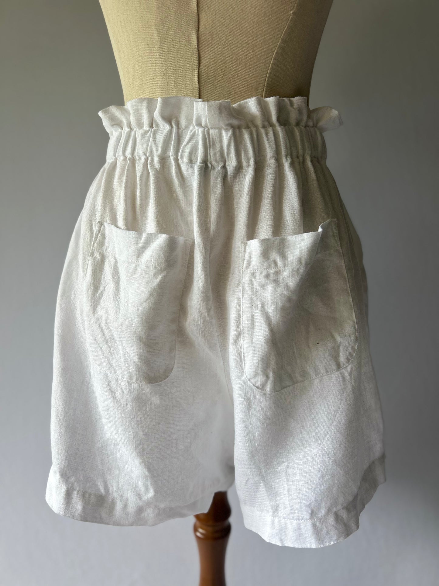 Saba White Linen Shorts - 100% Linen - Size XS