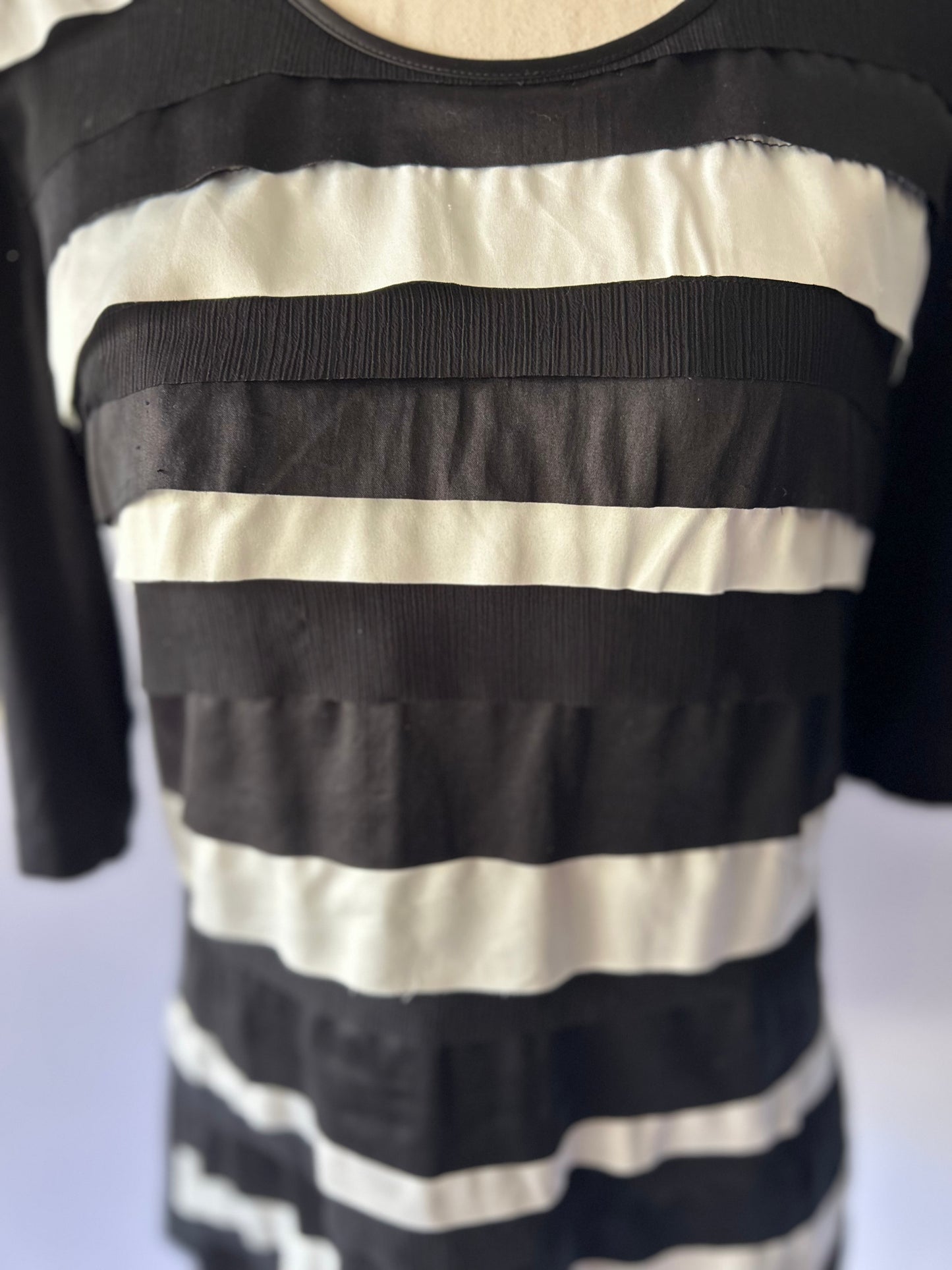 Gerry Weber Monochrome Tiered Ribbon Stripe Top - Size US 8