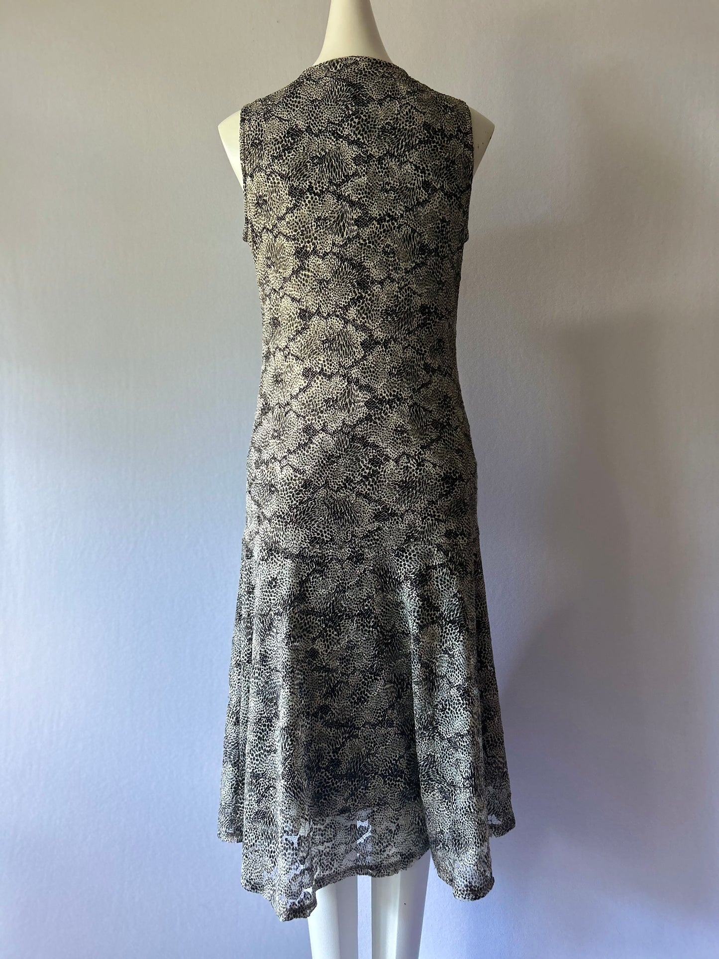 Lace Overlay V-Neck Midi Dress, size 12