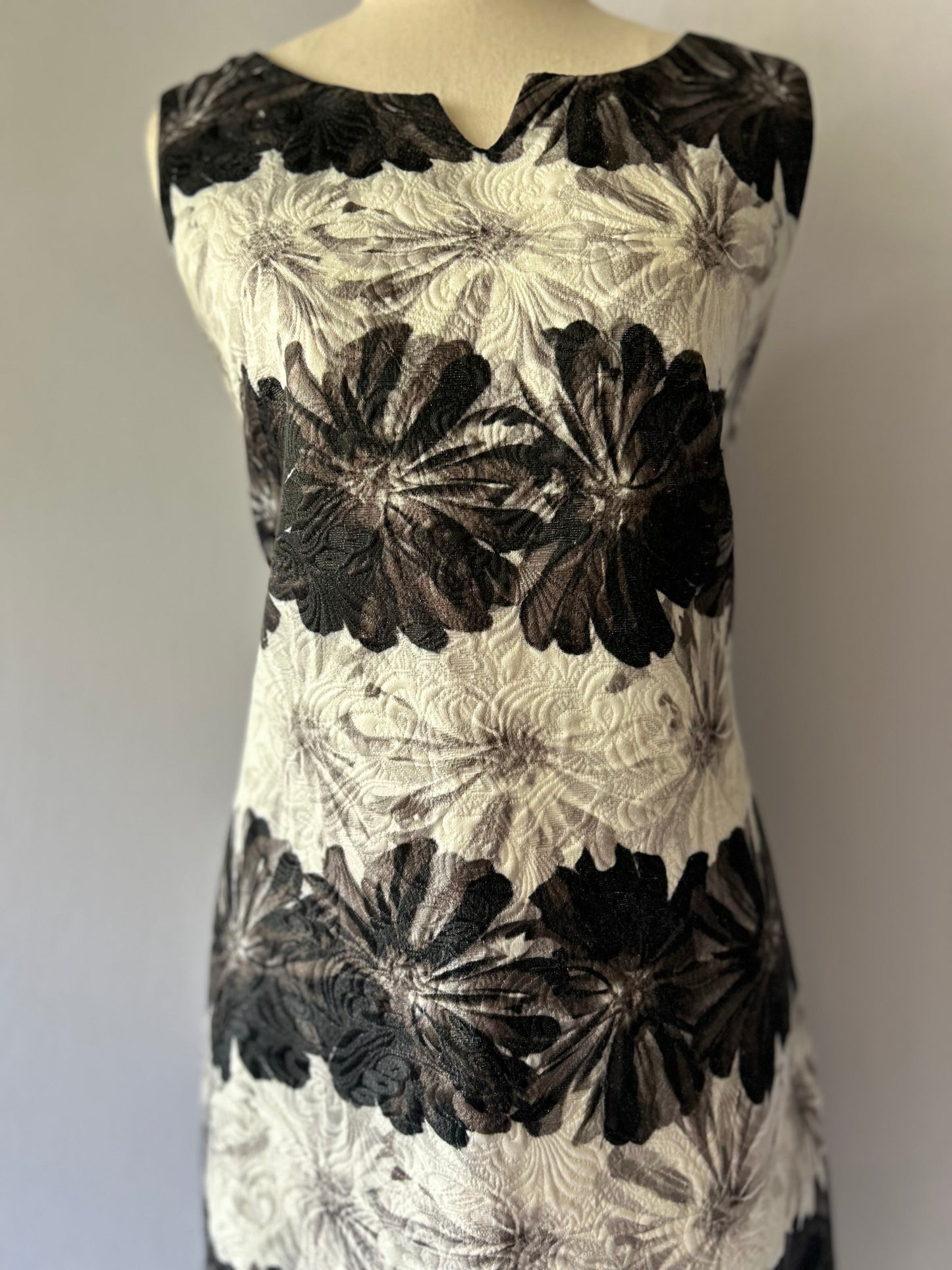 Smashed Lemon Sheath Dress - Size UK 14 / US 10 - Floral Texture