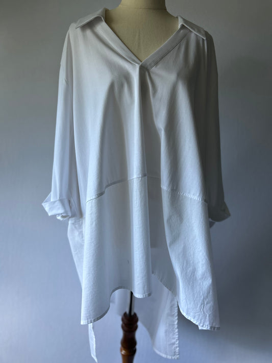 Long White Top – Size XL