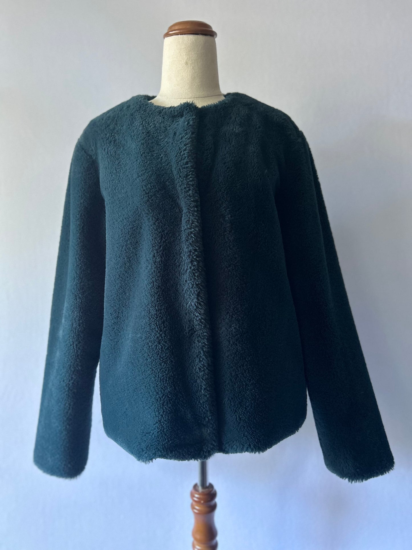 Minimalist Collarless Plush Faux Fur Jacket in Deep Teal - Size UK 12