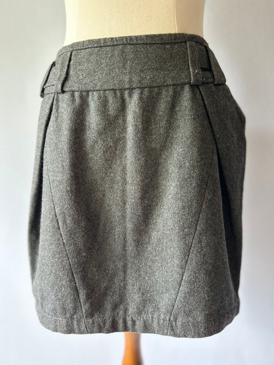 Structured Grey Wool Mini Skirt – Size UK 10 / EUR 38