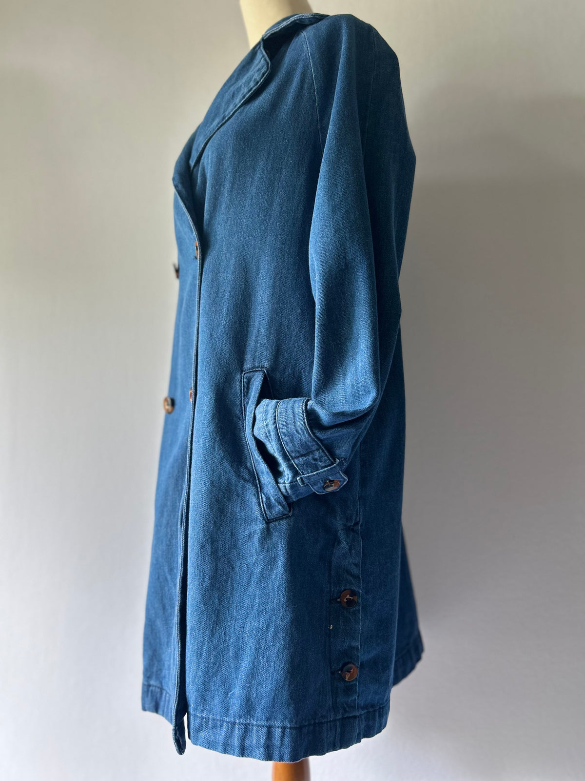 Zara Double-Breasted Denim Trench Coat – Fits Women’s M