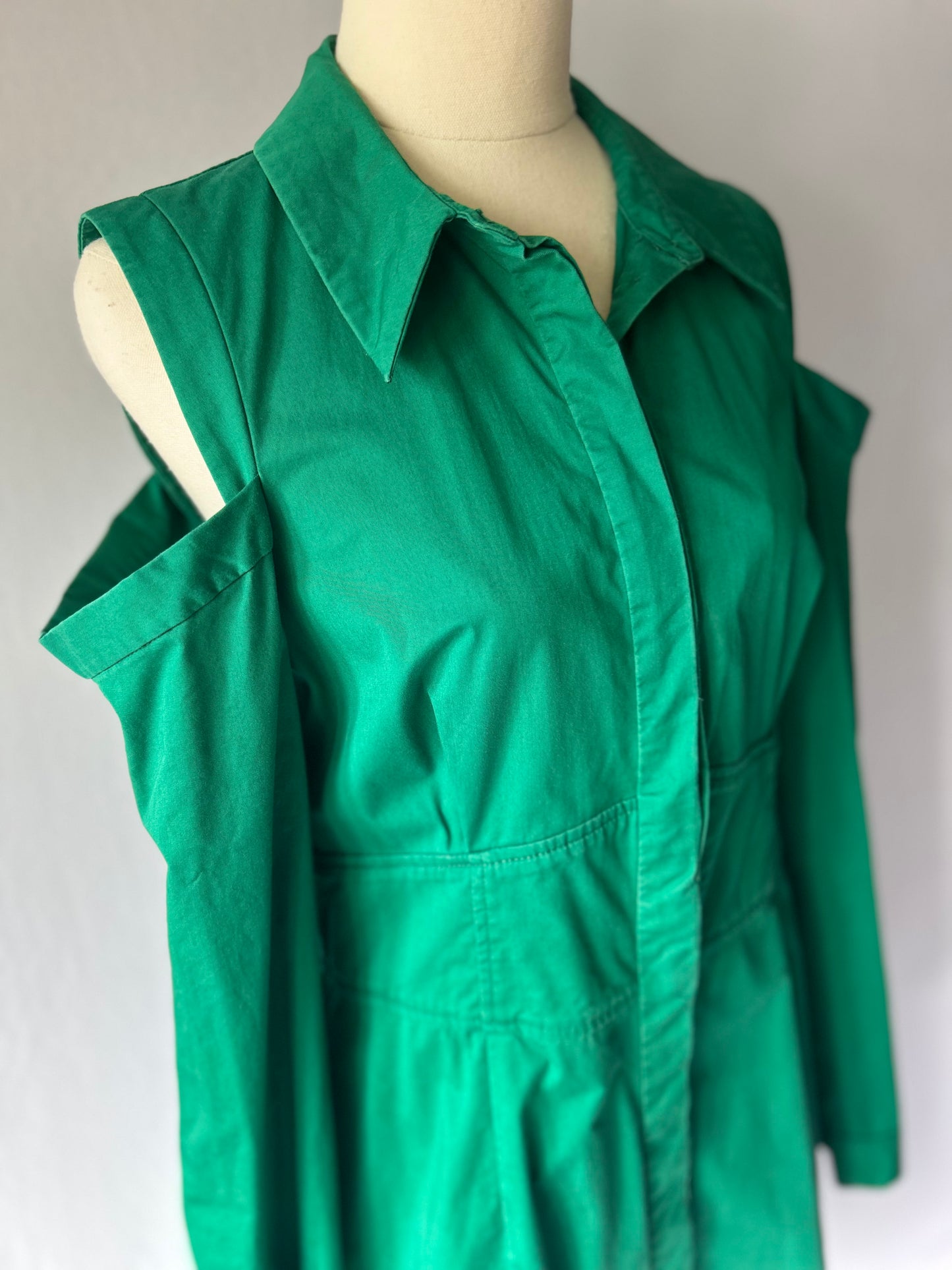 Cue Green Cold Shoulder Dress Size 10