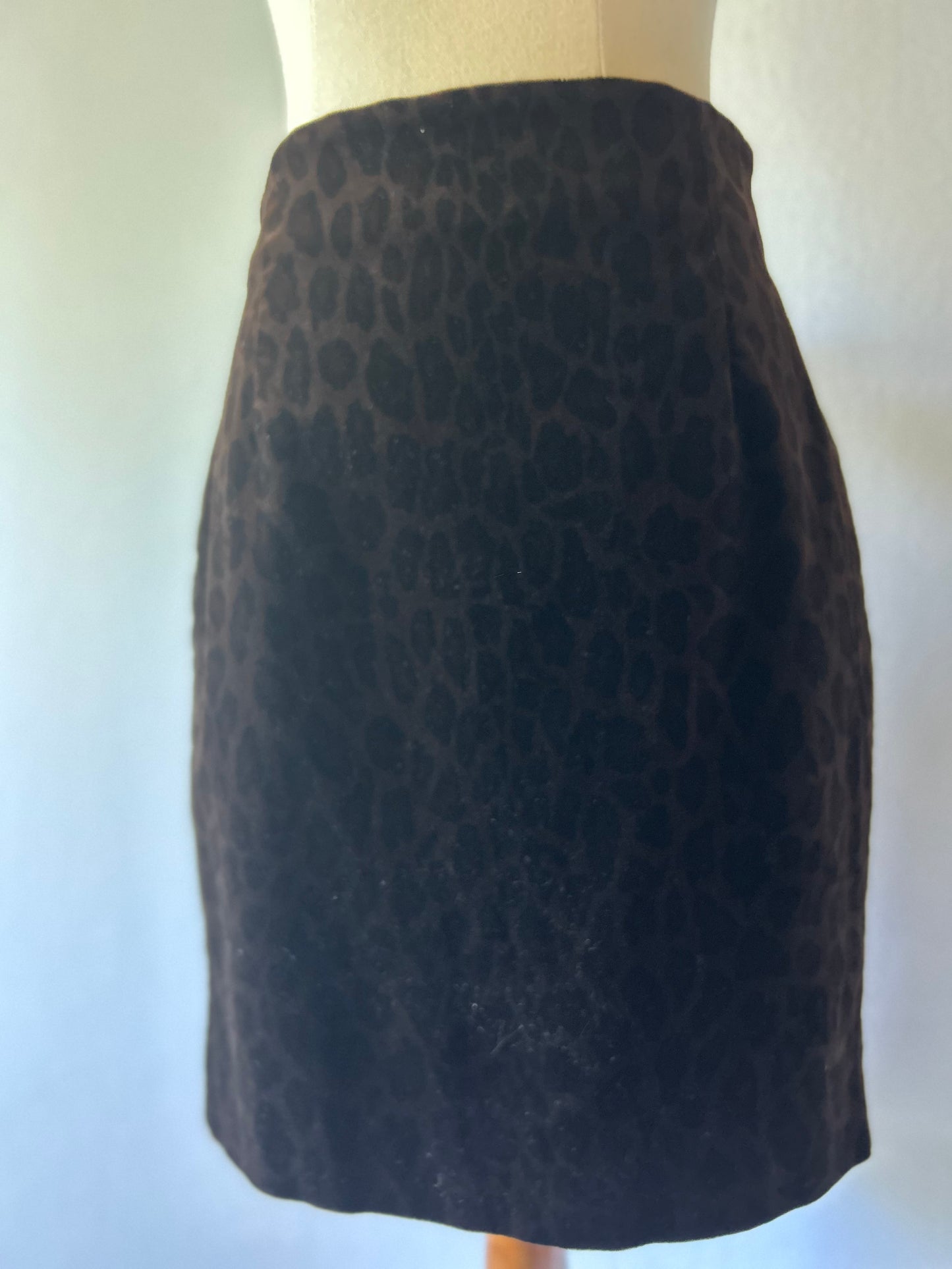 English Designer Leopard Print Pencil Skirt - Size 12