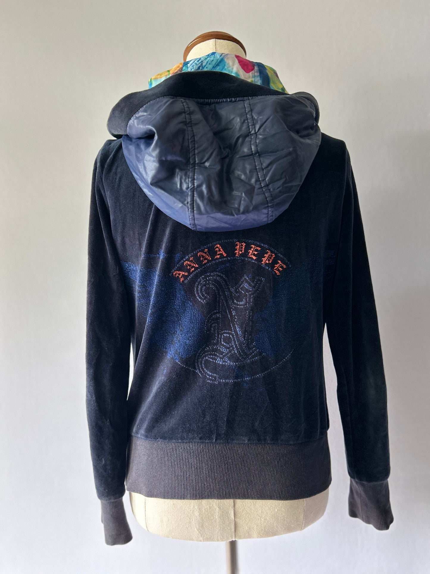 Y2K Plush Velour Zip-Up Hoodie with Vibrant Floral Lined Hood - Charcoal Grey - Size 38