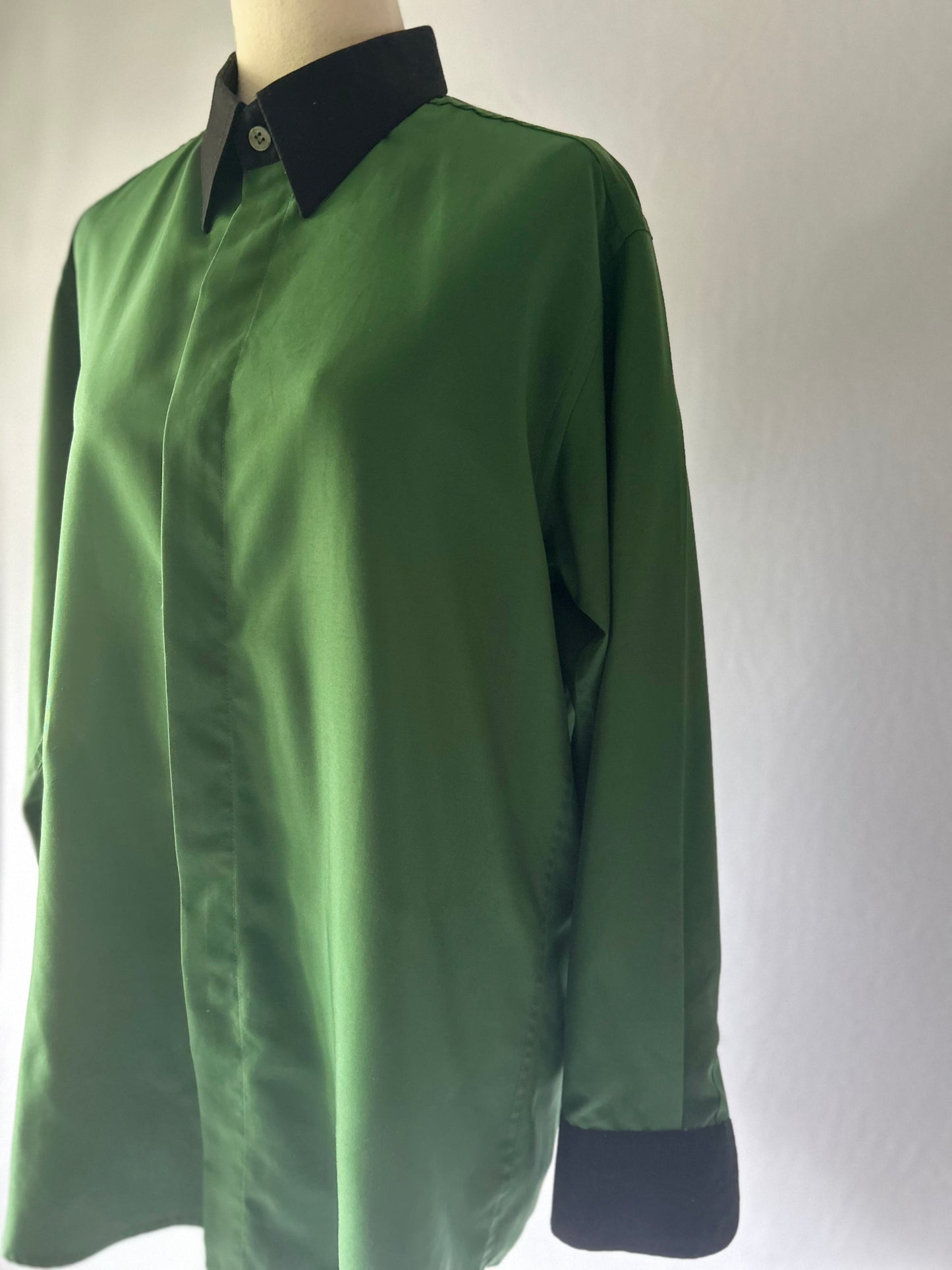 Green Satin Shirt with Contrast Collar – By Ant (Size M/L)
