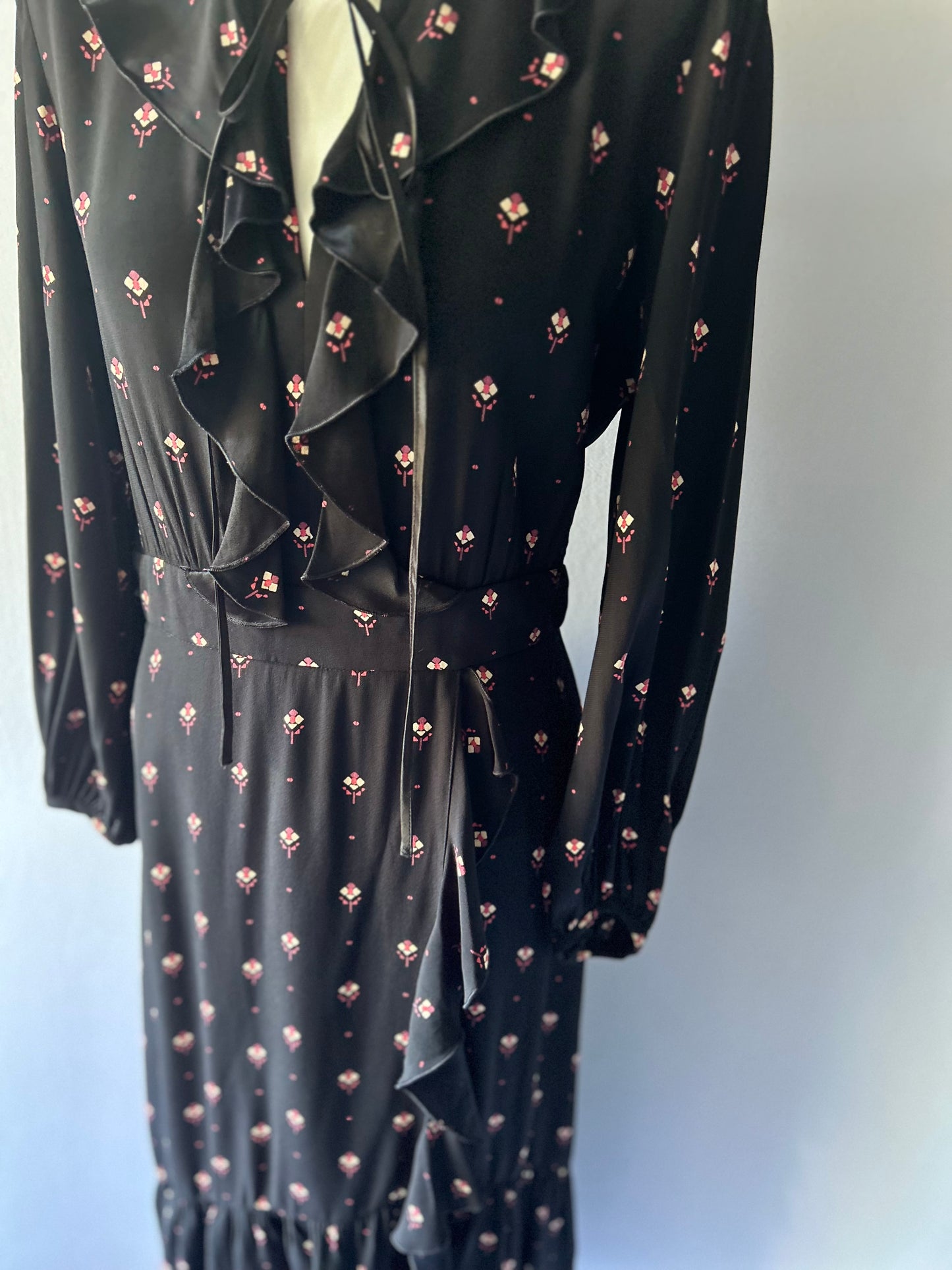 Cue Black Floral Ruffle Midi Dress - Size 10