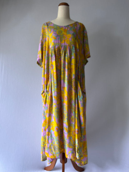 SISSY SO SO Vibrant Paisley Print Maxi Dress - Size 2XL