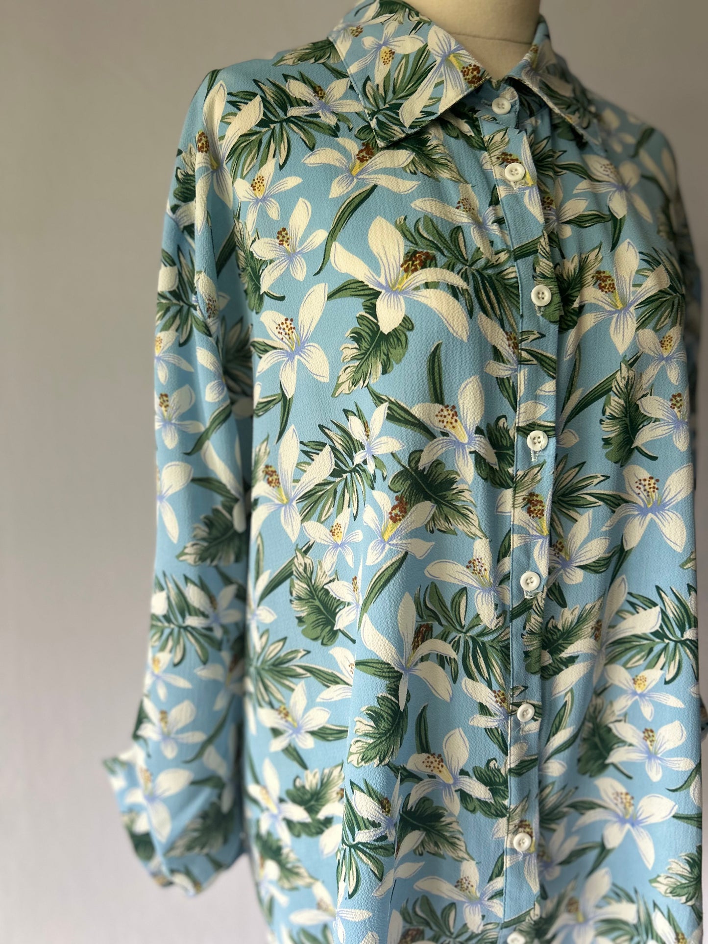 Blue Floral Shirt – Ho. Made (Size 12)