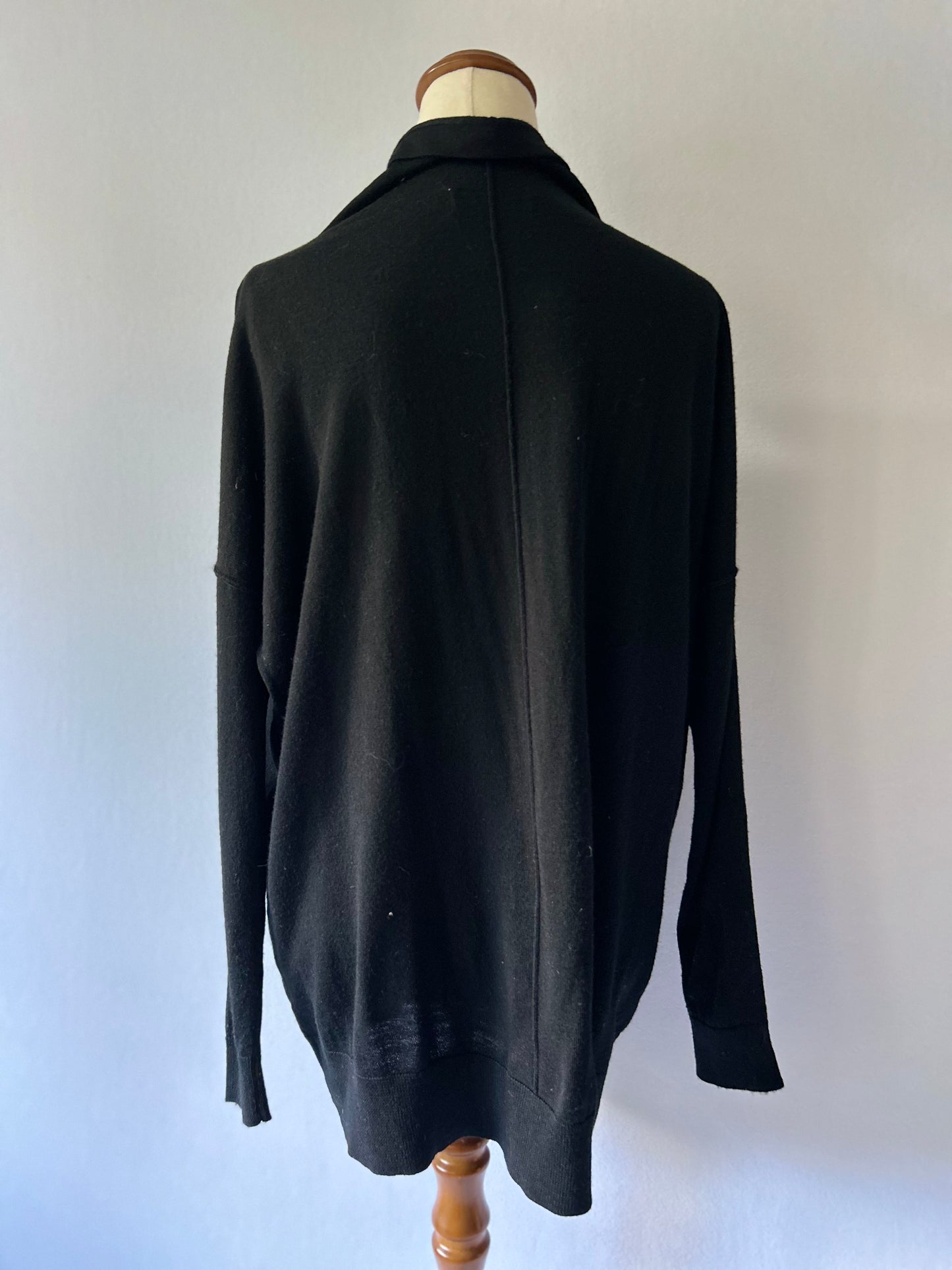 Sills Premium 100% Merino Wool Layered Knit – Size M