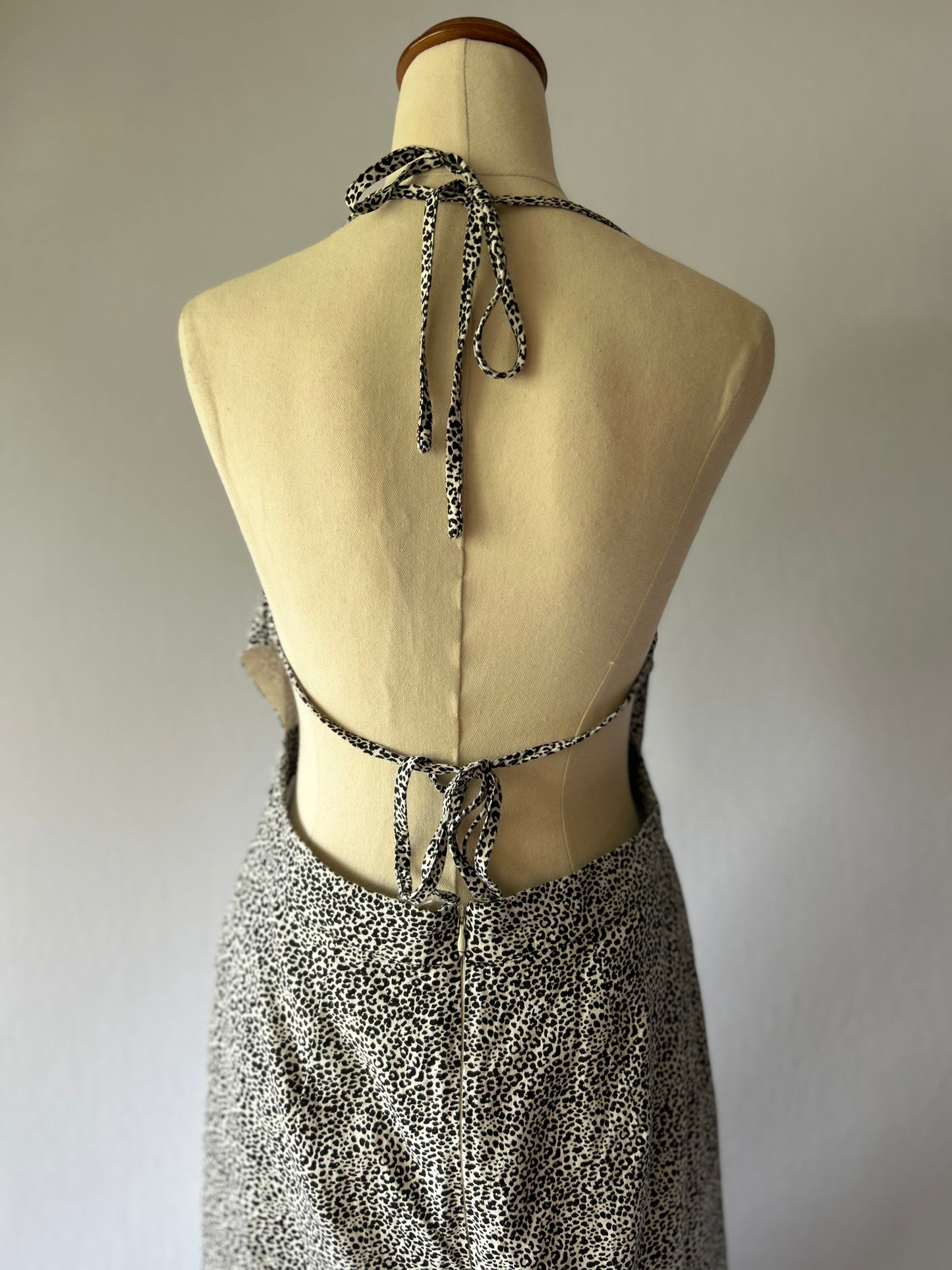 Glassons Size 10 Black & White Animal Print Linen Blend Maxi Dress