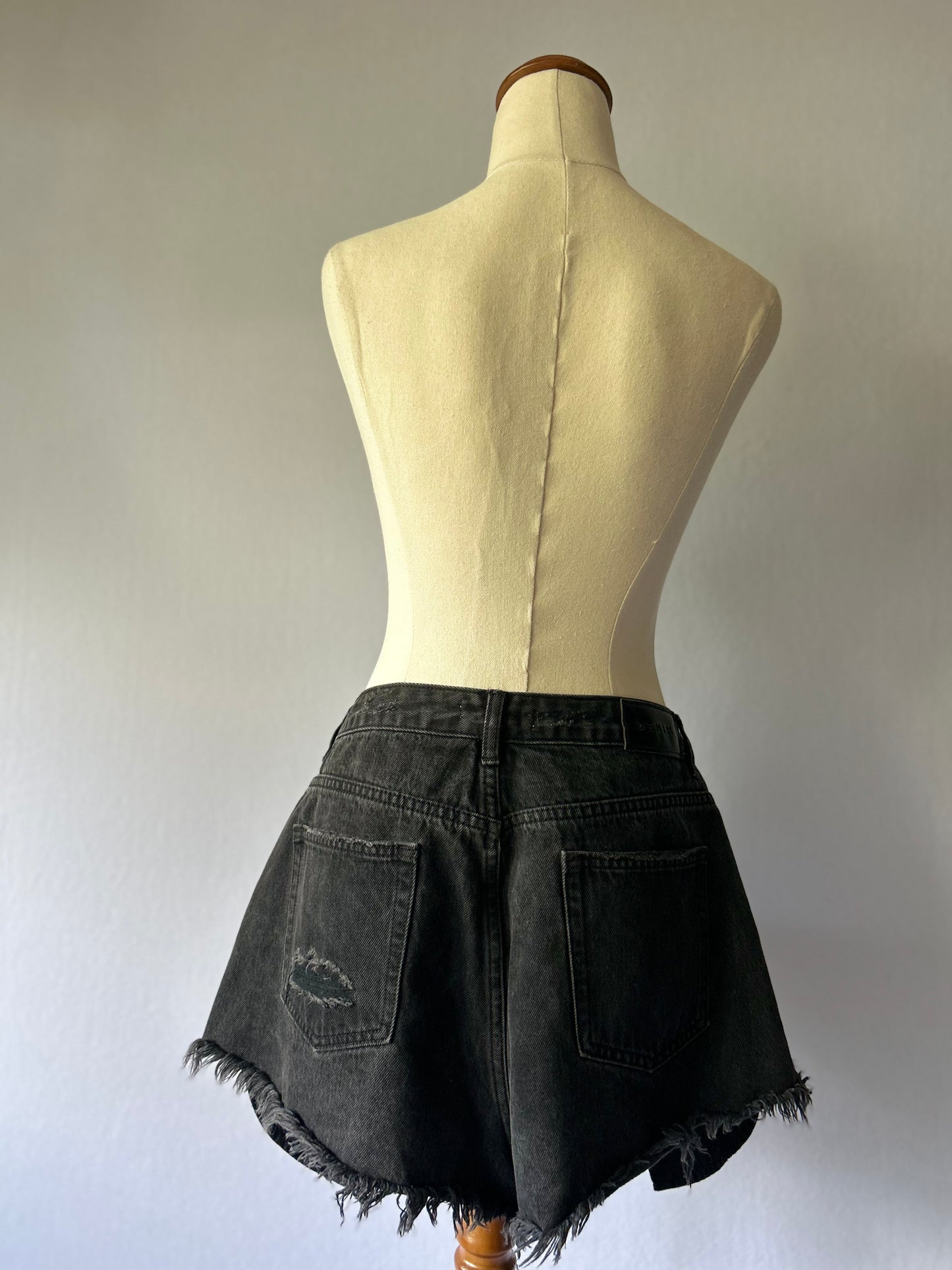 Glassons Distressed Denim Shorts - Edgy Black - Size 14
