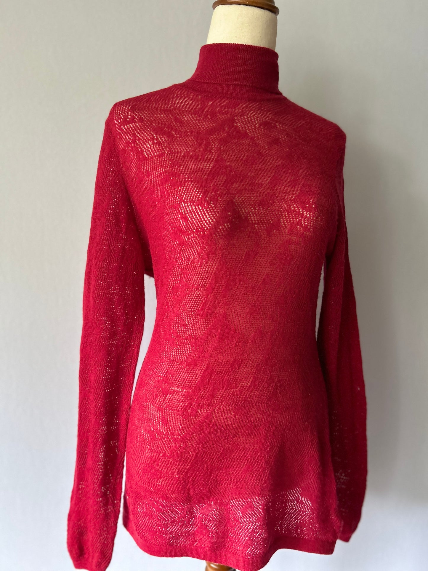 Luxe Cerise Red 100% Merino Wool Turtleneck – Size L