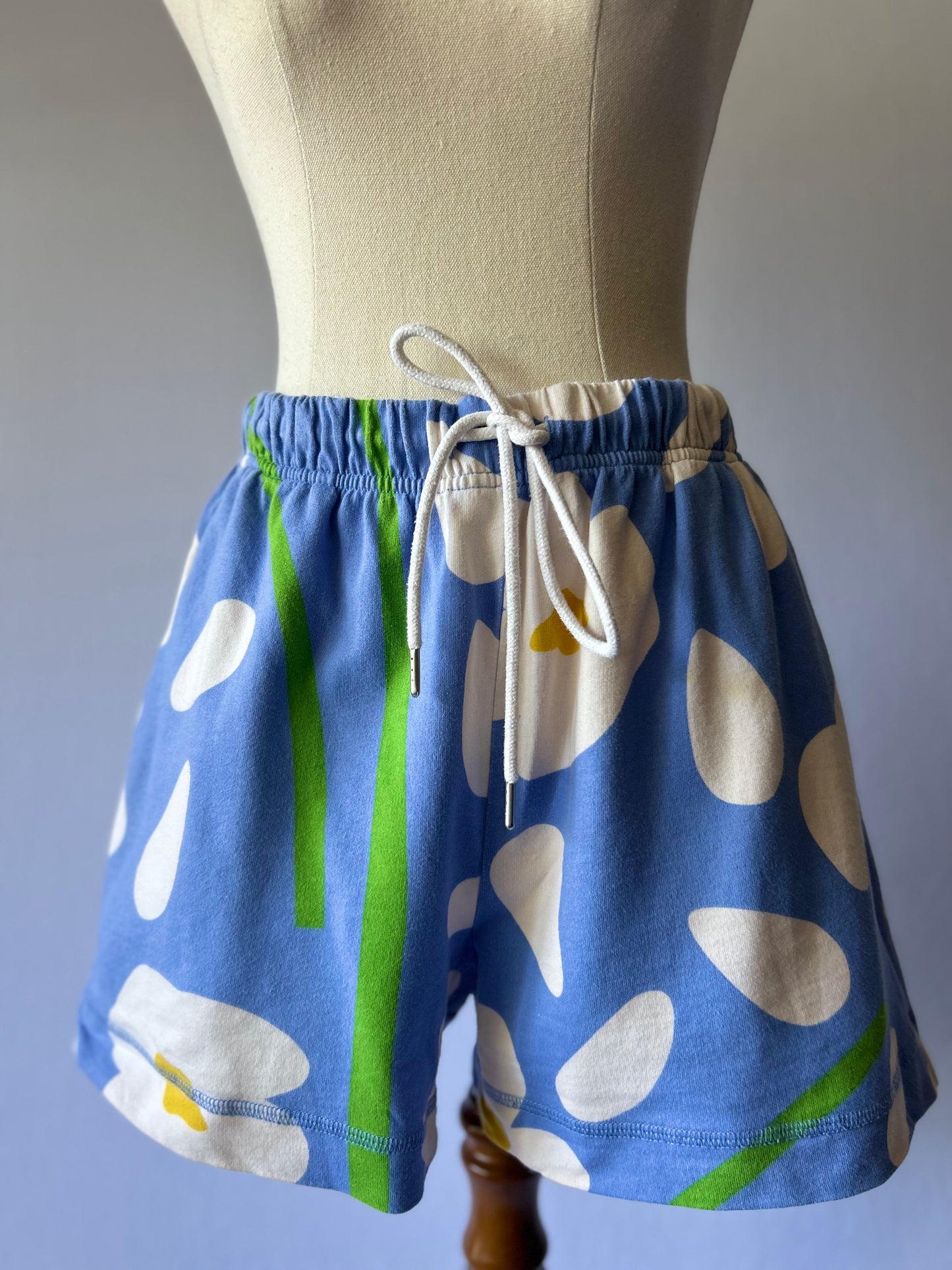 Gorman Blue Floral Cotton Shorts – Size 8