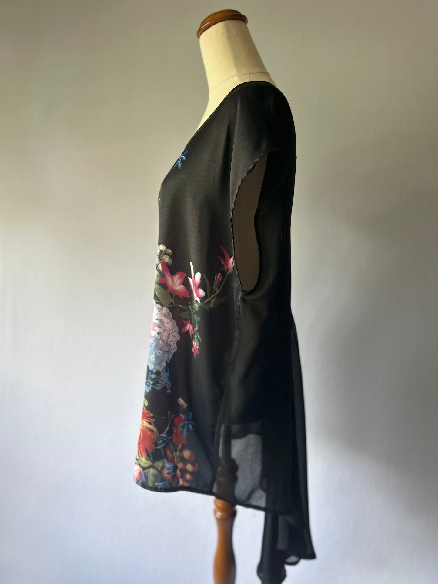 Floral Print Top – Size 16 | Polyester |