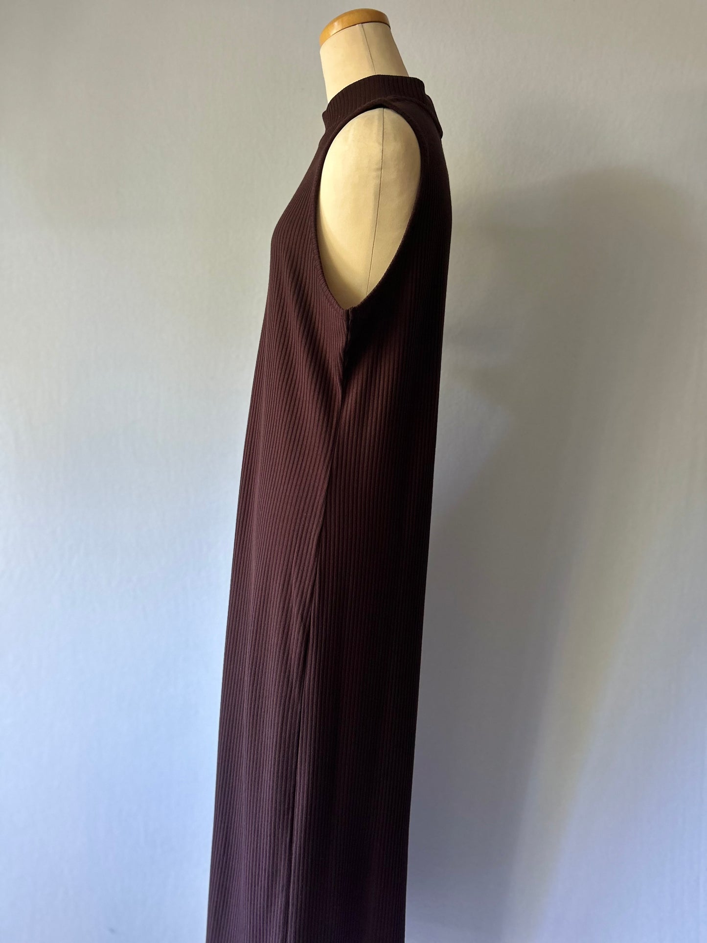 Chocolate Brown Ribbed Sleeveless Maxi Dress - Size 16