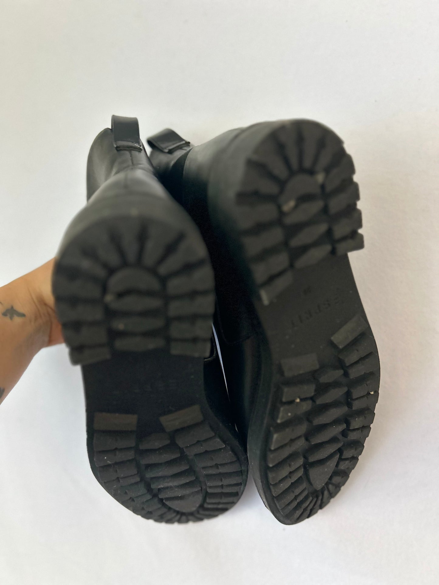 Black Leather Ankle Boots – EUR 39