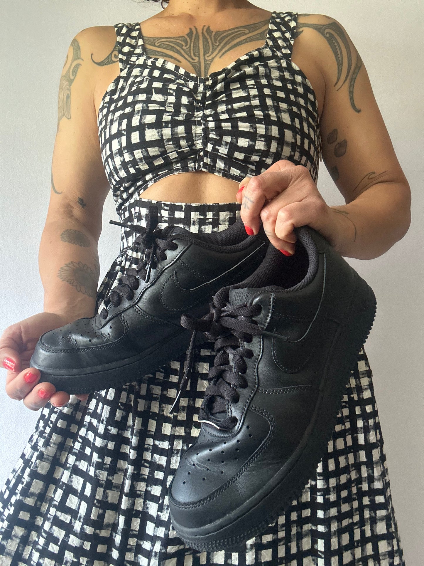 Nike Air Force 1 Black – US 8.5 / UK 7.5 / EUR 42