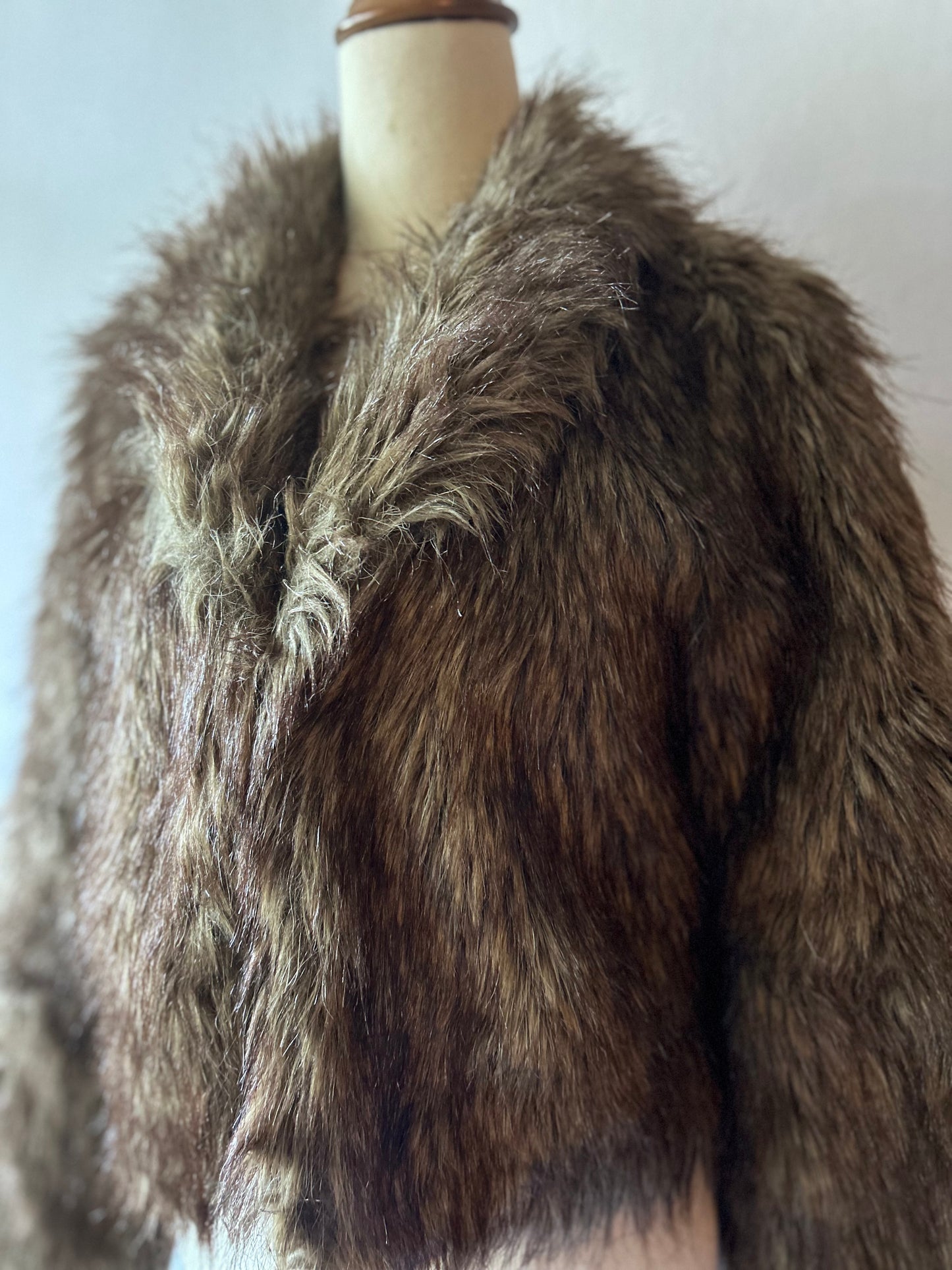 Shaggy Faux Fur Cropped Shawl Collar Jacket - Size XS