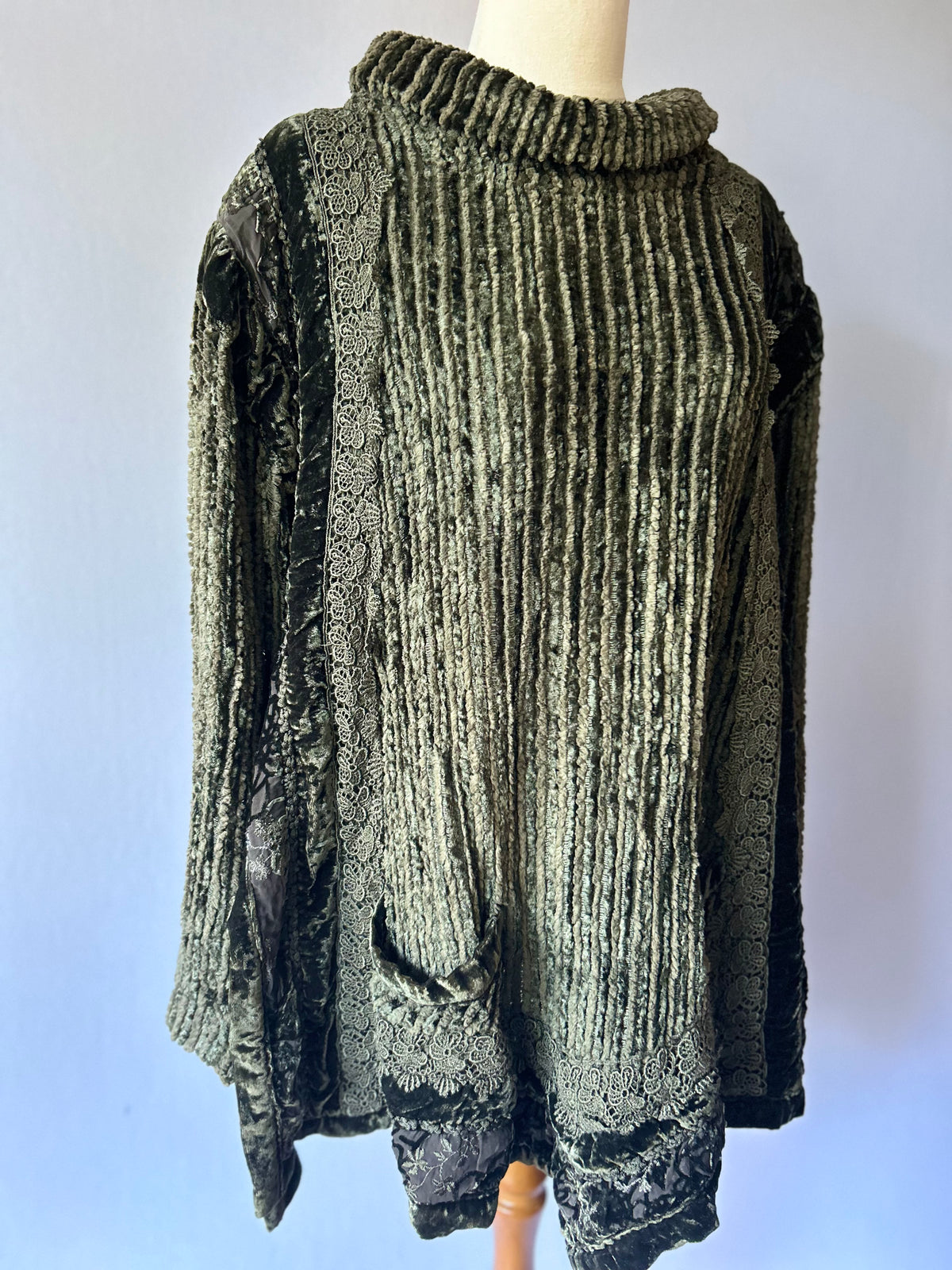 Vintage Olive Velvet & Lace Panel Shoulder Pad Tunic Top - Size 10