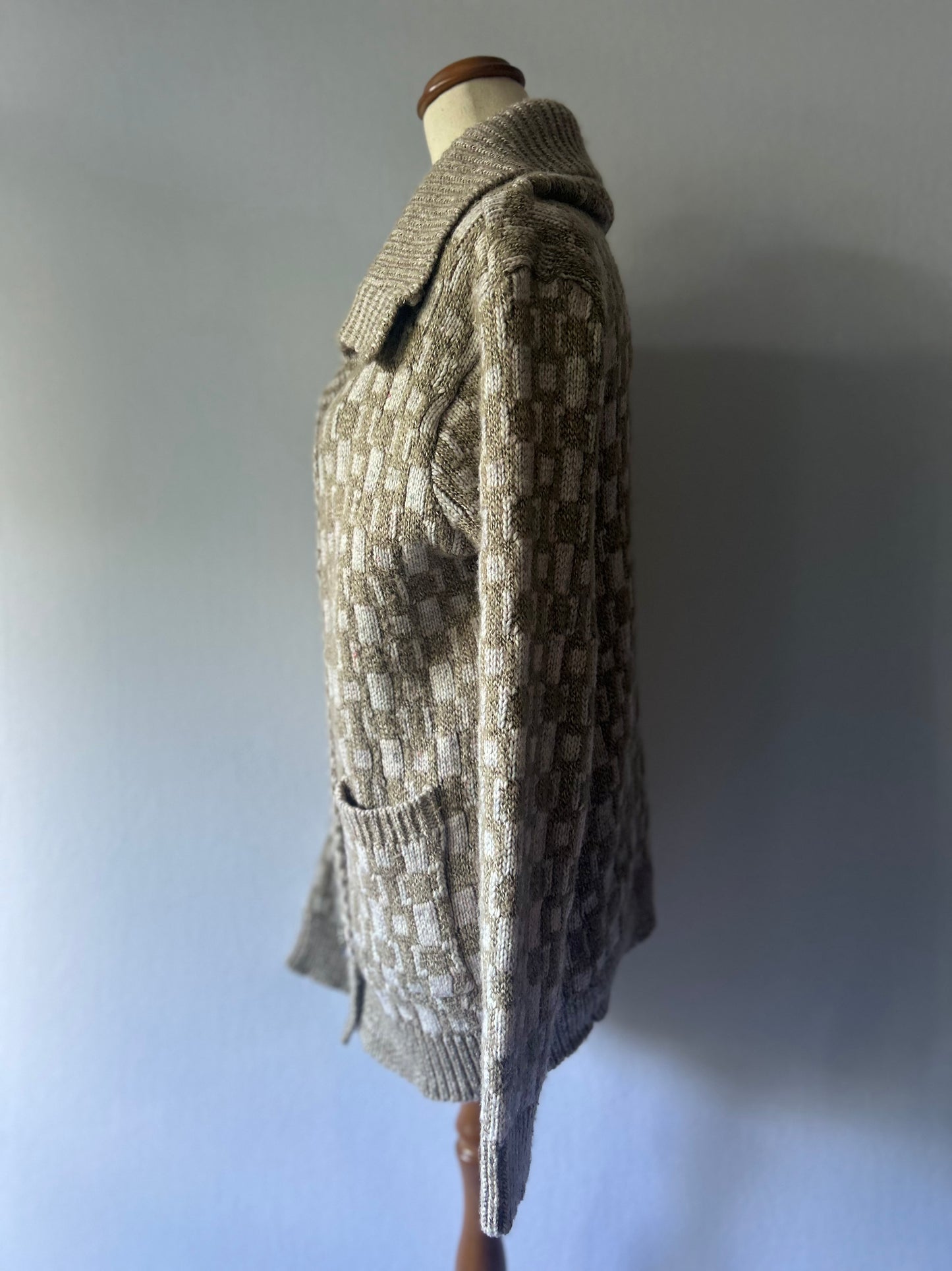 Beige & Cream Geometric Checkerboard Knit Cardigan - Size L