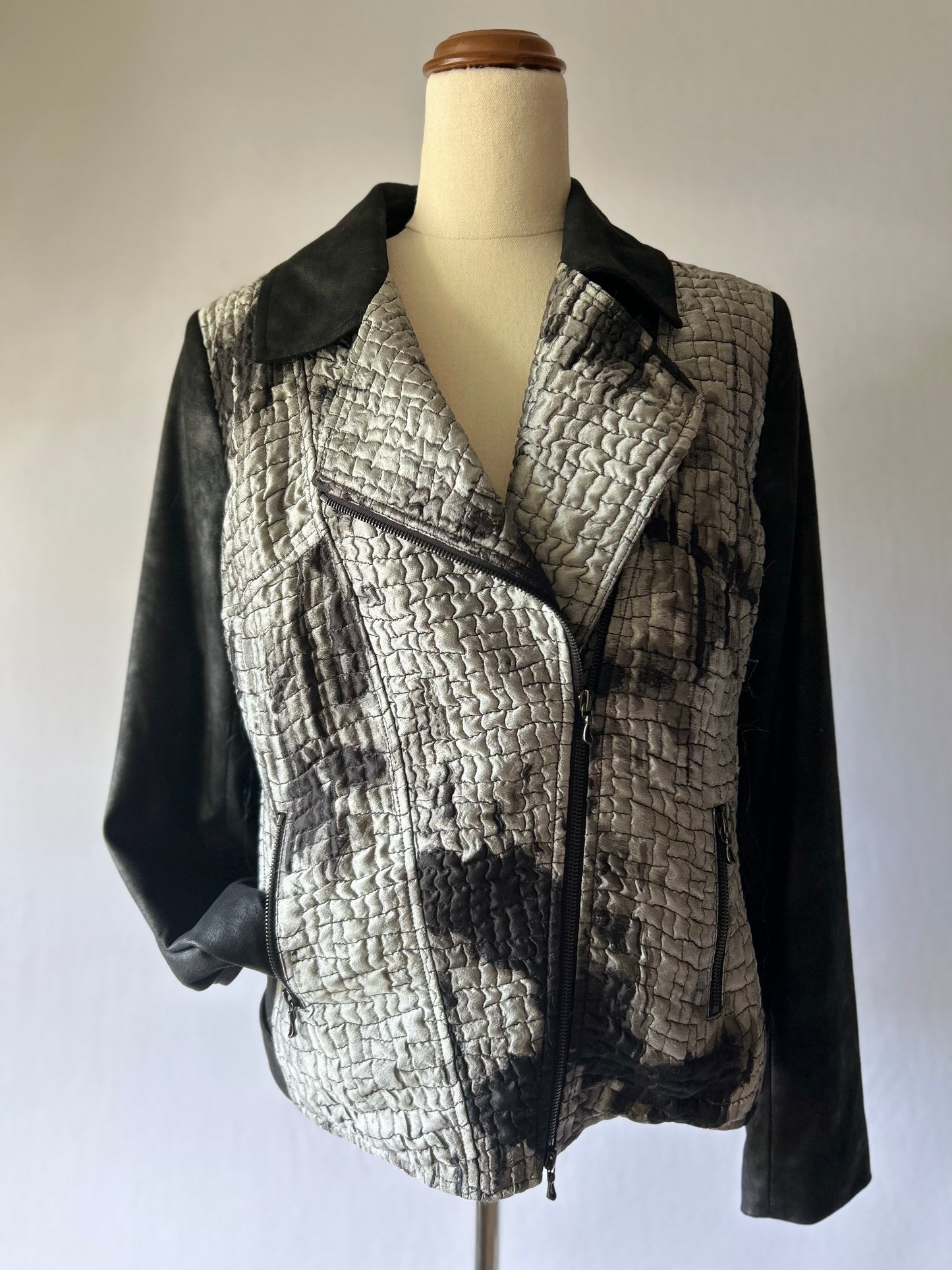 Jane Daniel’s Textured Jacket – Size 10, Made in New Zealand