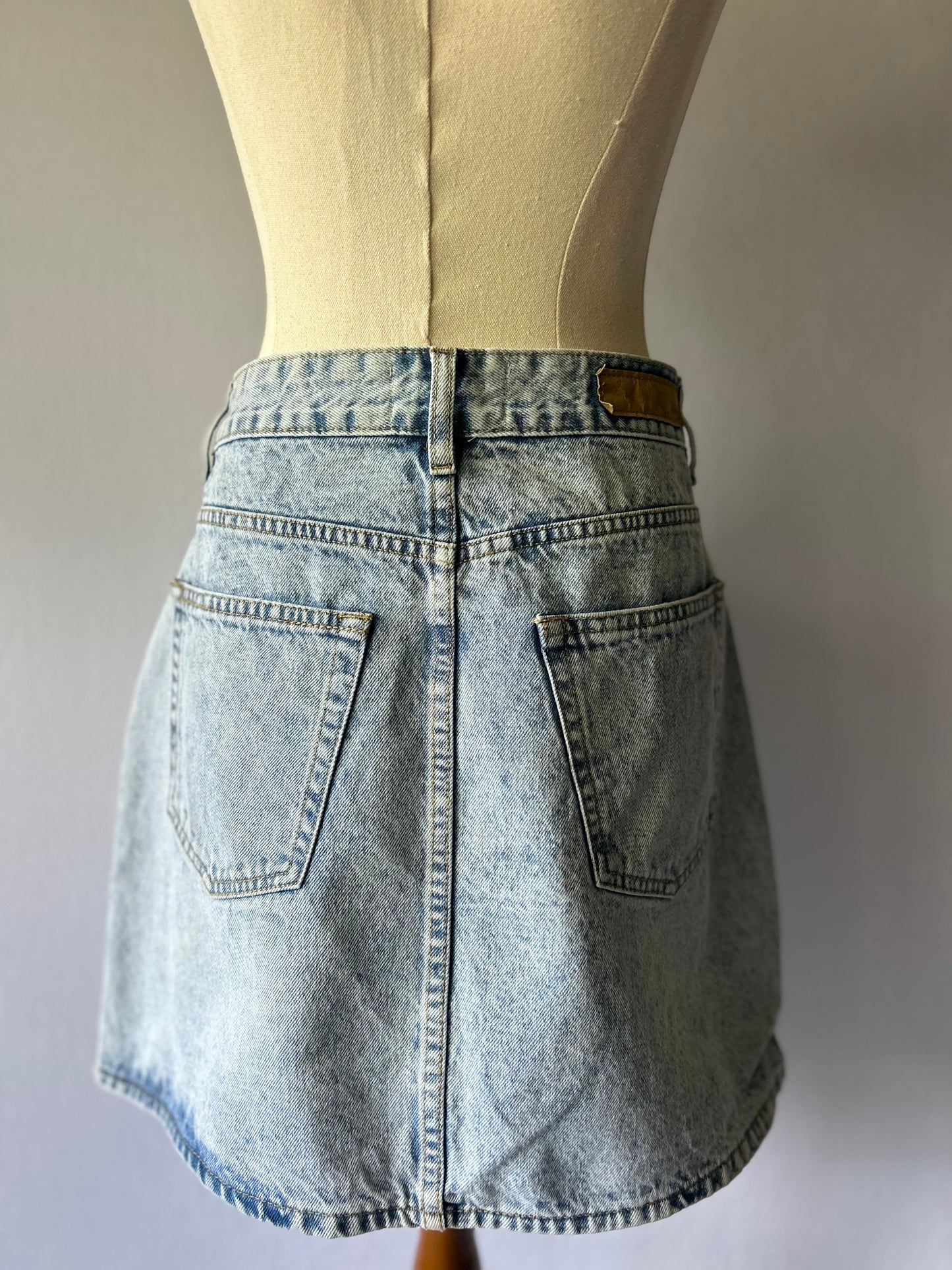 Cotton On High-Rise Denim Mini Skirt - Acid Wash - Size 12